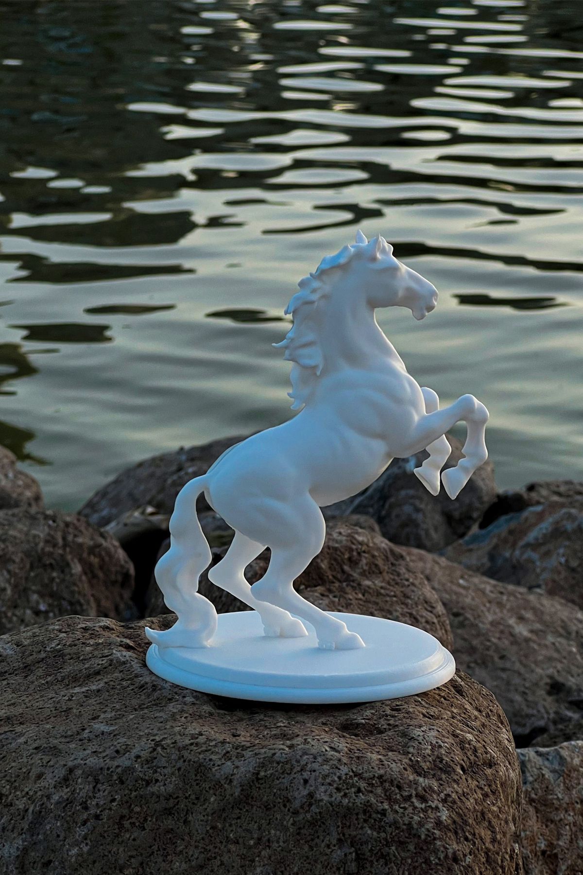 MİLSO Dekoratif Şahlanan At Figürü - Biblo 18 cm