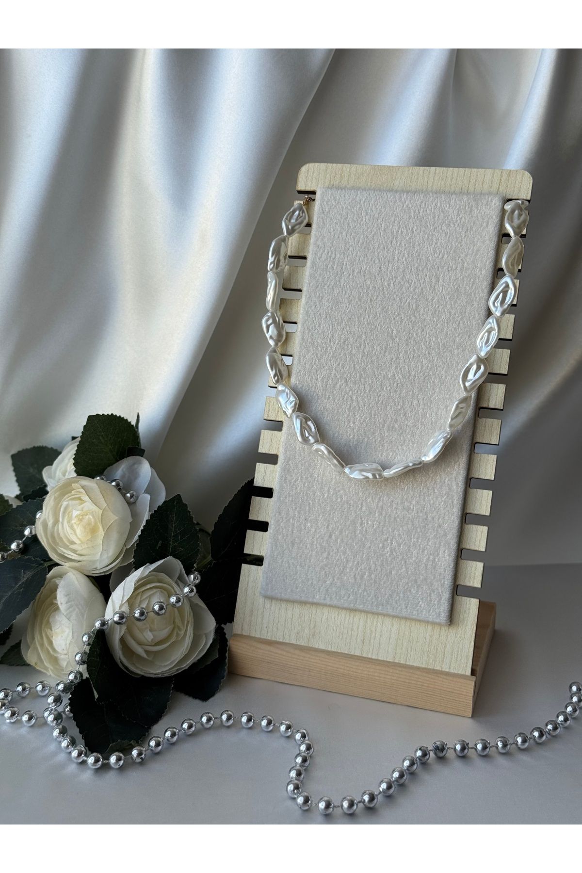FASHİON JEWELRY Barok İncili Altın Renk Uzatma Detaylı Bijuteri Kolye