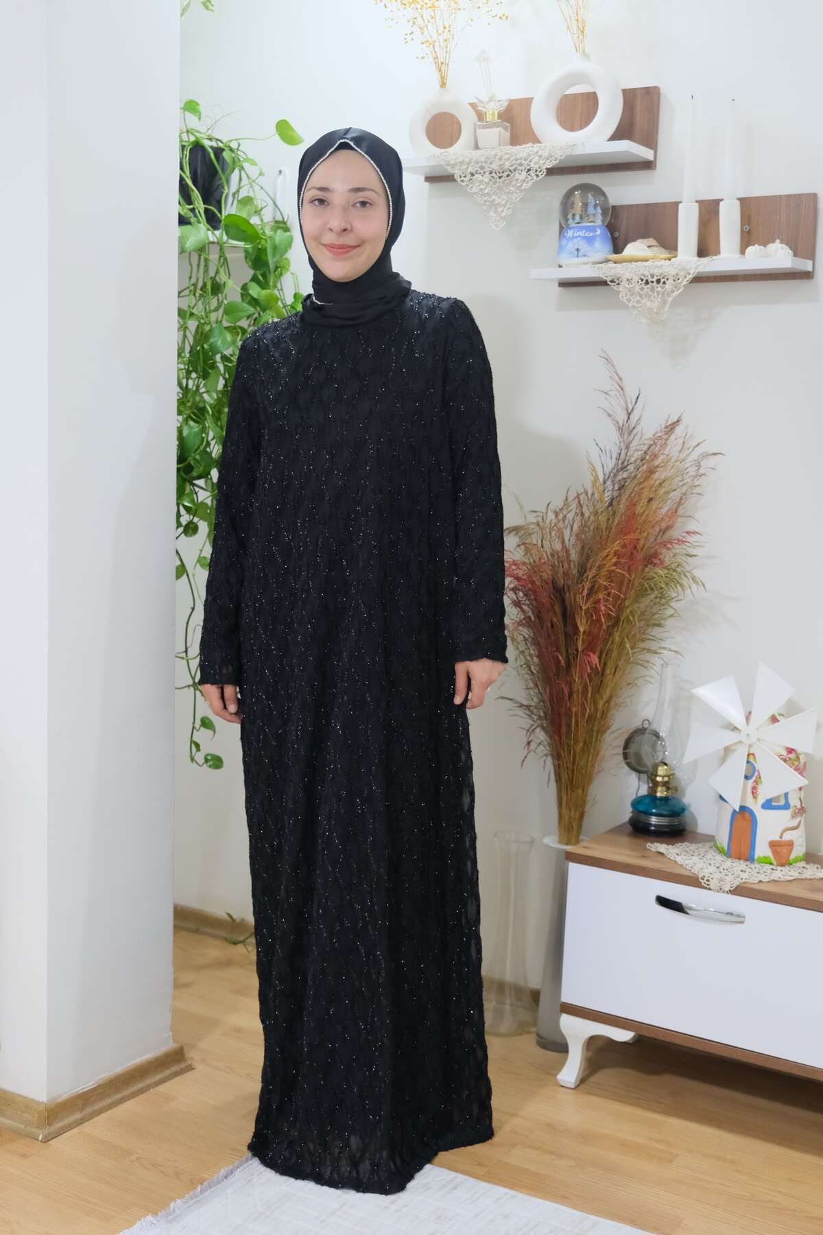 DEMOSİELLE Simli Siyah Kendinden Desenli Tesettür Abiye Elbise