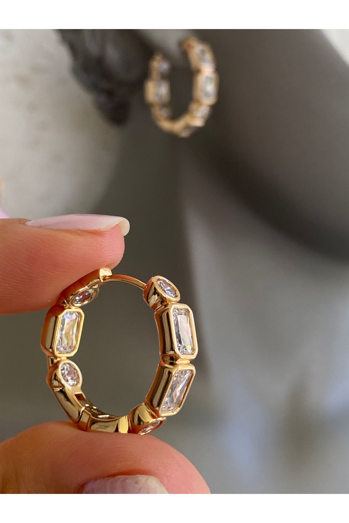 Lucios ALTIN İŞÇİLİKLİ ROSEGOLD TAŞLI HALKA KÜPE