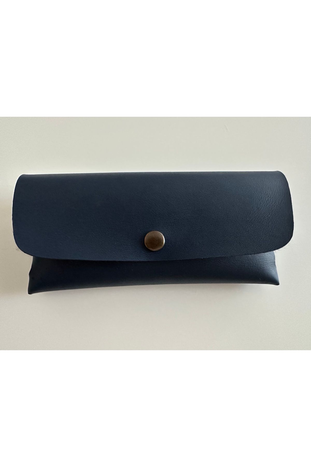 shop “Lacivert Renk Çıtçıt Kapaklı Sert Gözlük Kılıfı