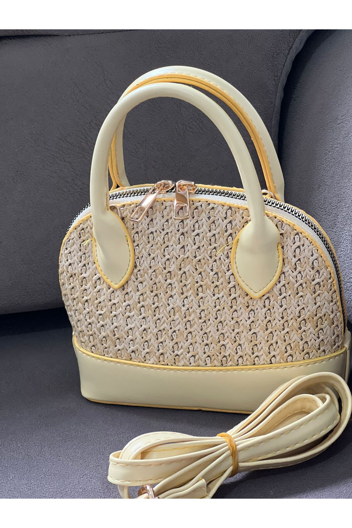 ST Bags Kadın Yeni Sezon Hasır Detaylı Şık Çapraz Çanta