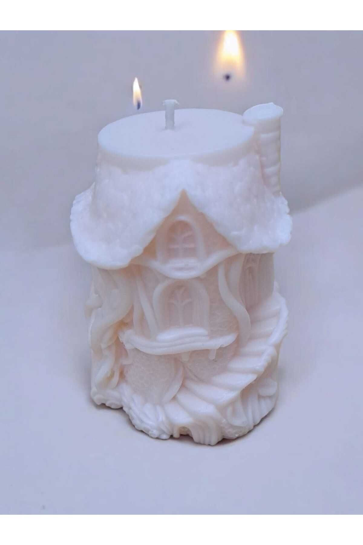 LOACANDLECO Loa Candle Co Masalsı Ev Formlu El Yapımı Soya Mum – 140gr