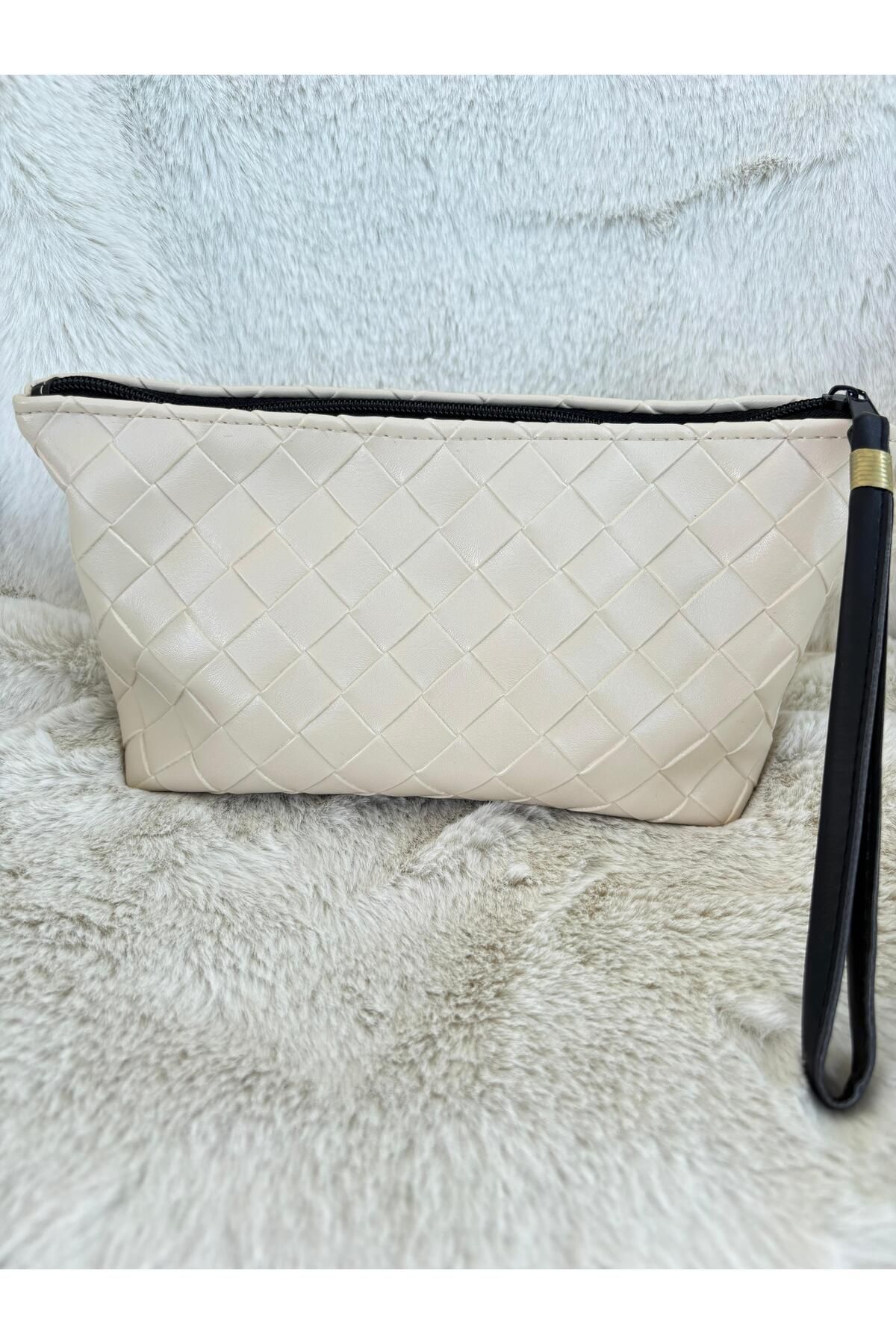 AyKoş aksesuar Ekru Rengi Örgü Dokulu Suni Deri Makyaj Çantası Clutch Portföy El Çantası