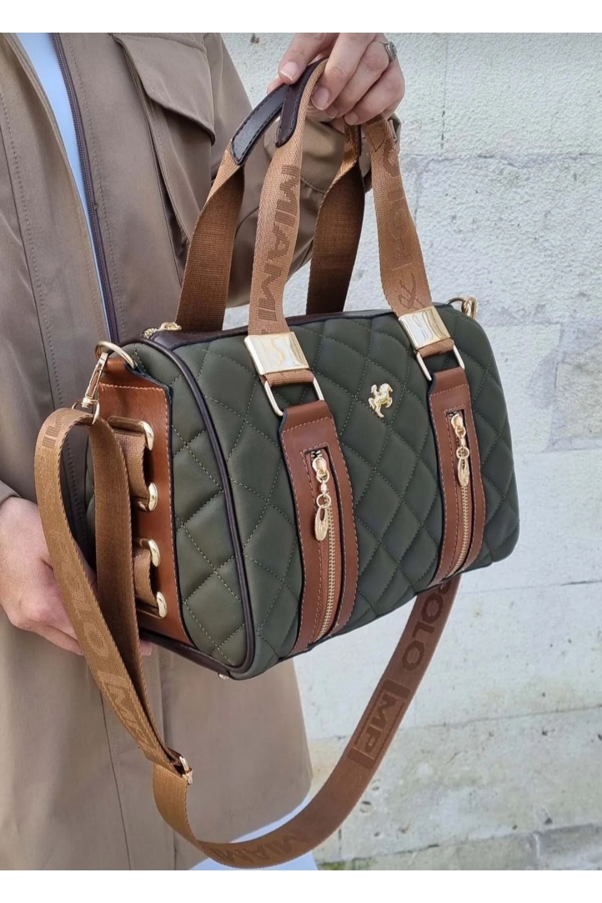 Just Polo JP orijinal kadın kapitone silindir el ve omuz çantası ebat :25x30 cm