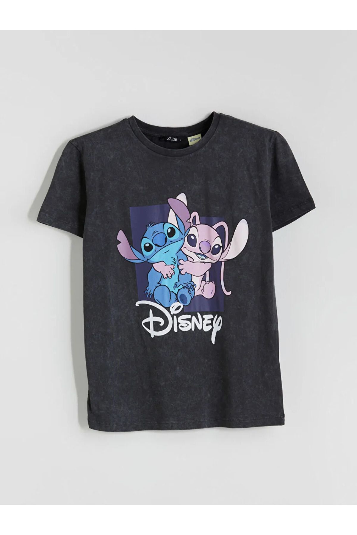 LC Waikiki XSIDE Antrasit Bisiklet Yaka Lilo & Stitch Lisanslı Kadın Tişört