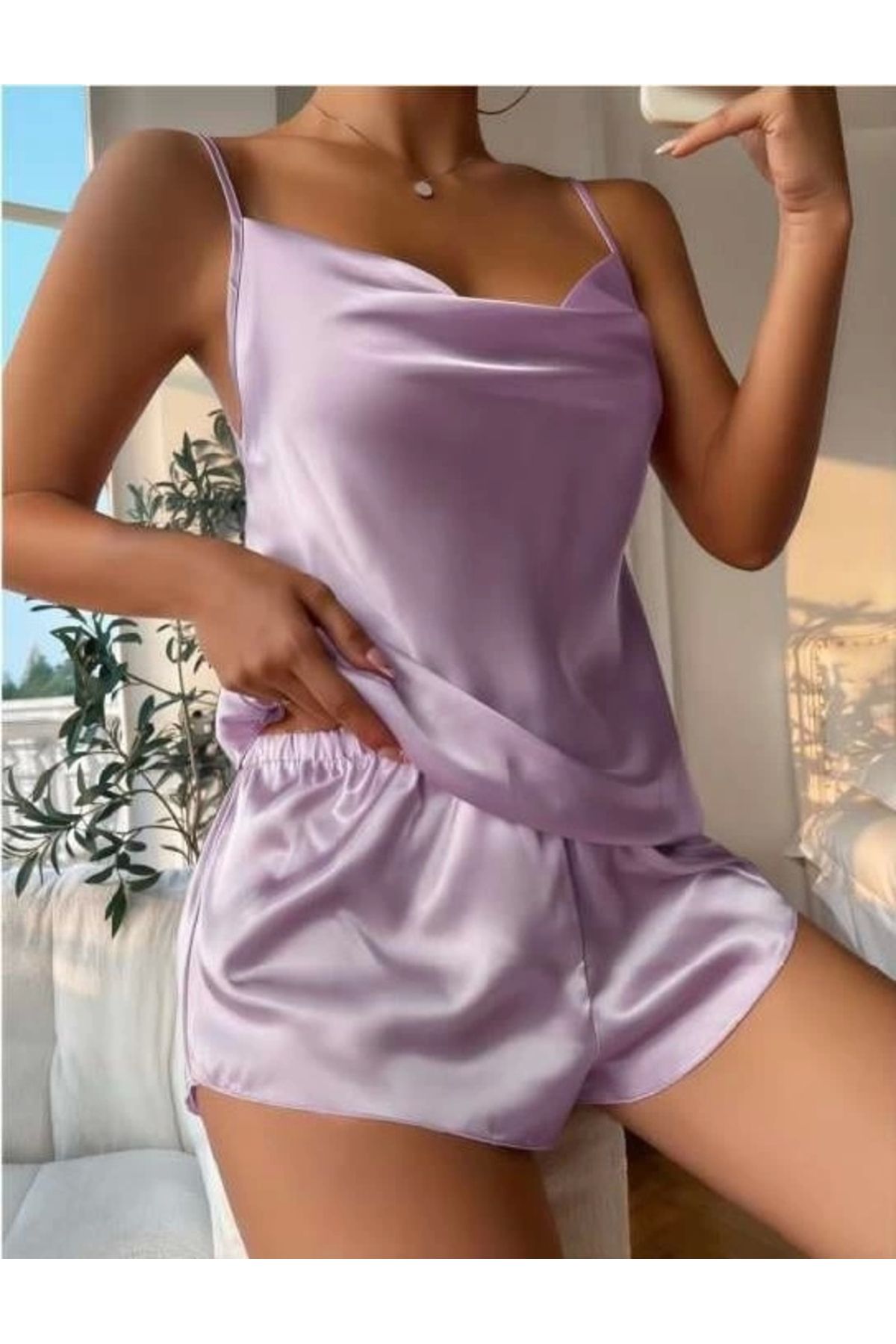 Nemere Lila İnce Askılı Saten Şortlu Takım