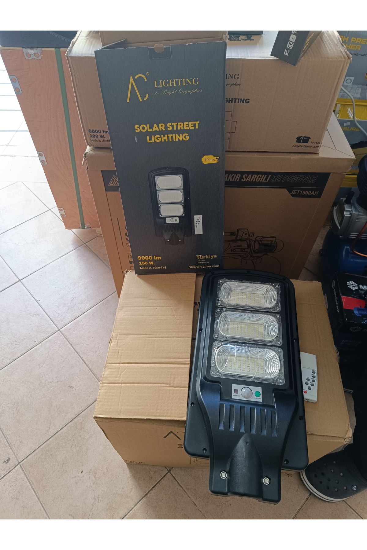Soner Güneş enerjili sokak lambası 150 watt