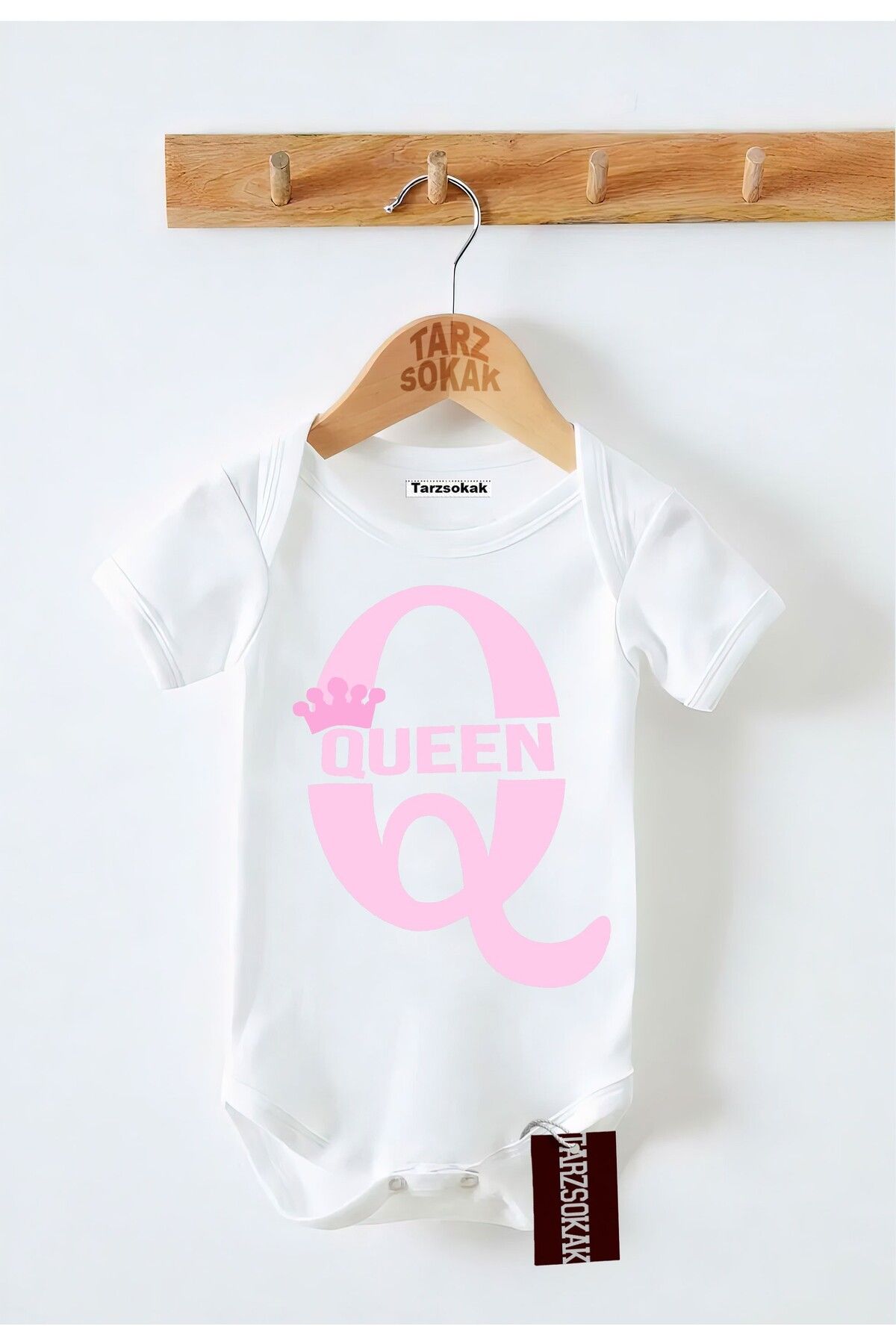 Tarzsokak Kısa Kol Body QUEEN DESENLİ KODZıbın49