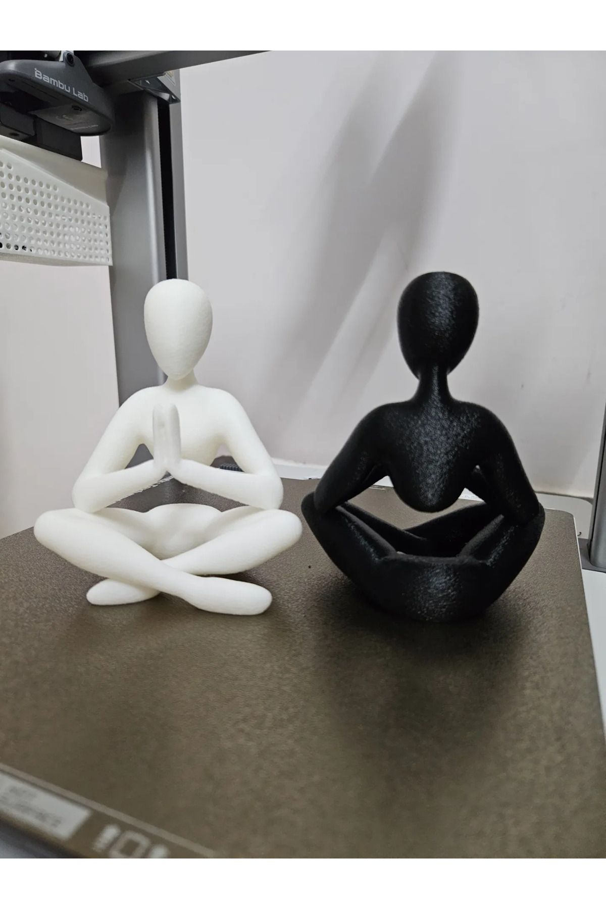 TSC 2 Renk Sİyah ve Beyaz Yoga Yapan Figür heykelcik Ev Dekorasyon Dekoratif