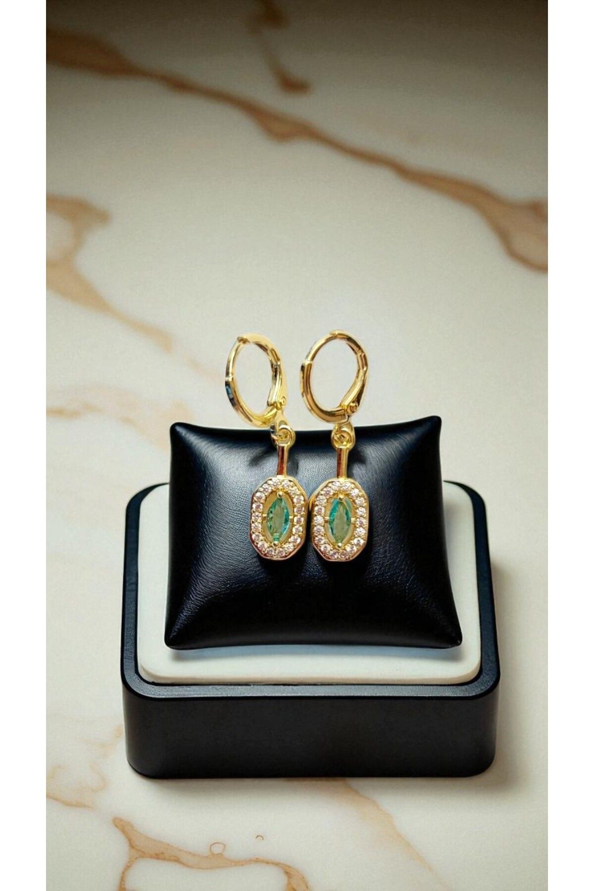 NOVA JEWELLERY Yeşil Zirkon Taşlı Paslanmaz Çelik Küpe