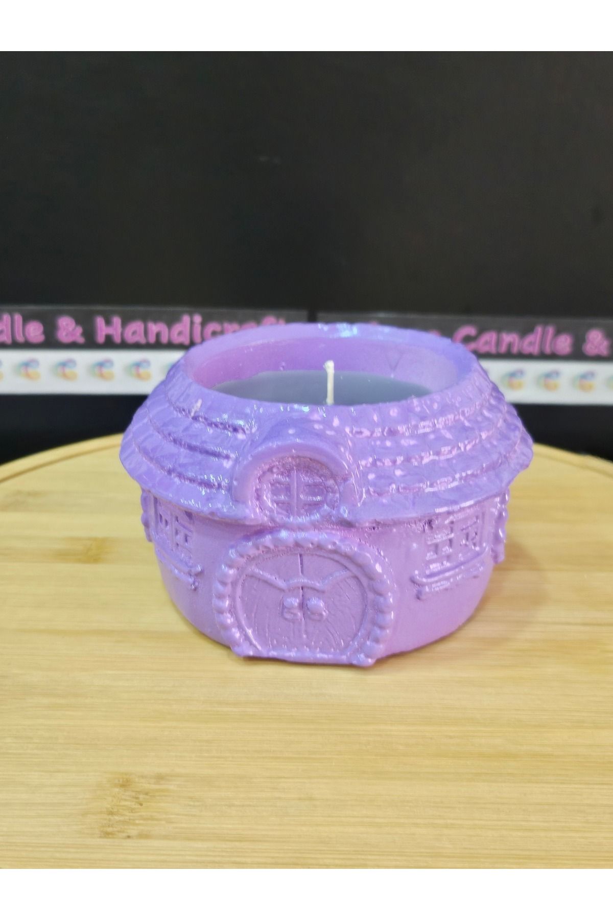 NO BRAND Kulübe içinde Mum