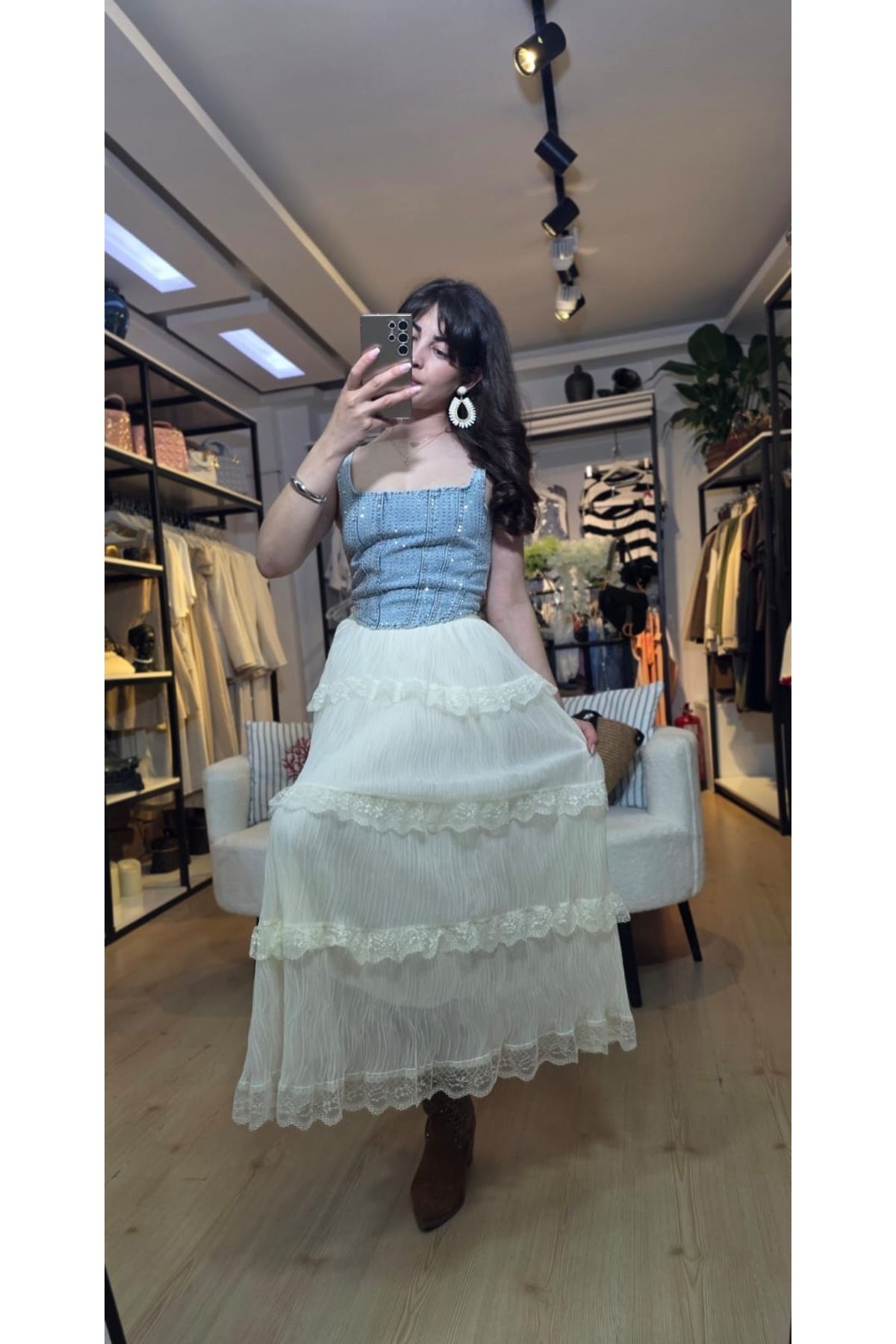MODA Astarlı fırfırlı detaylı etek
