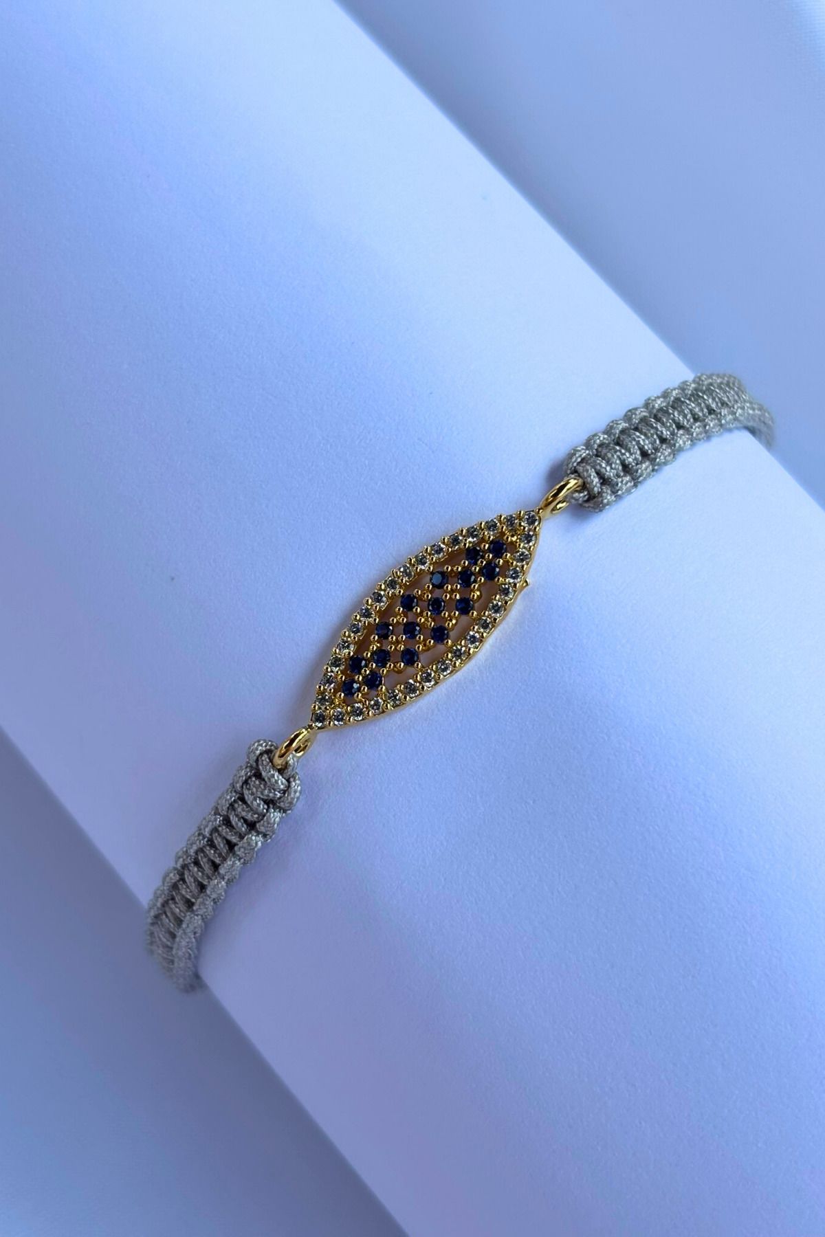 Begondio Siyah Taşlı Oval El Yapımı Tasarım Kadın Bileklik