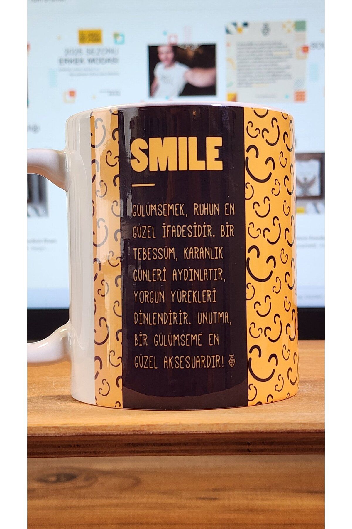 soul stop where freedom flows against the current SMILE – Gülümseme Temalı Porselen Kupa