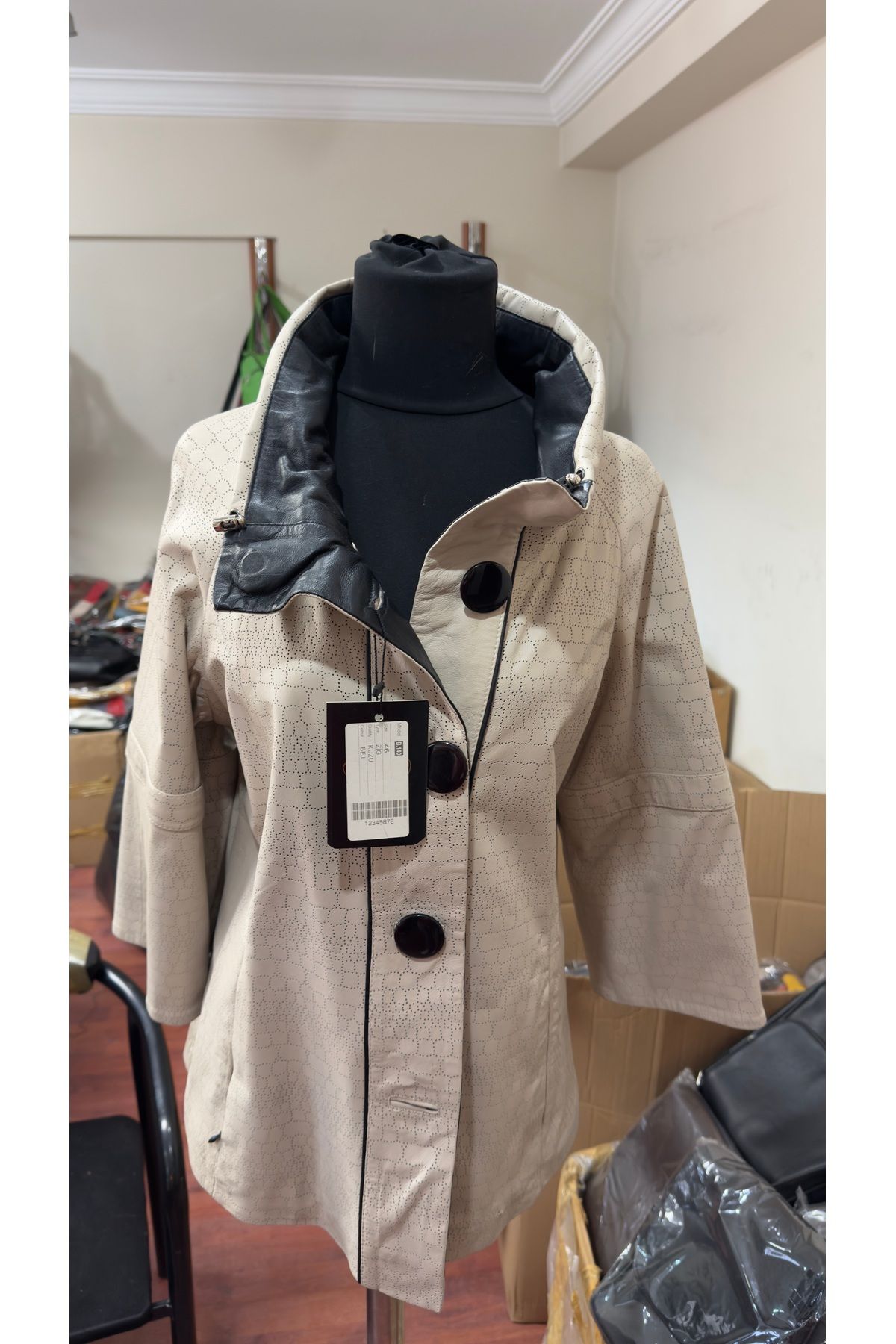 Butik Bej Mozaik Kadın Hakiki Deri Ceket