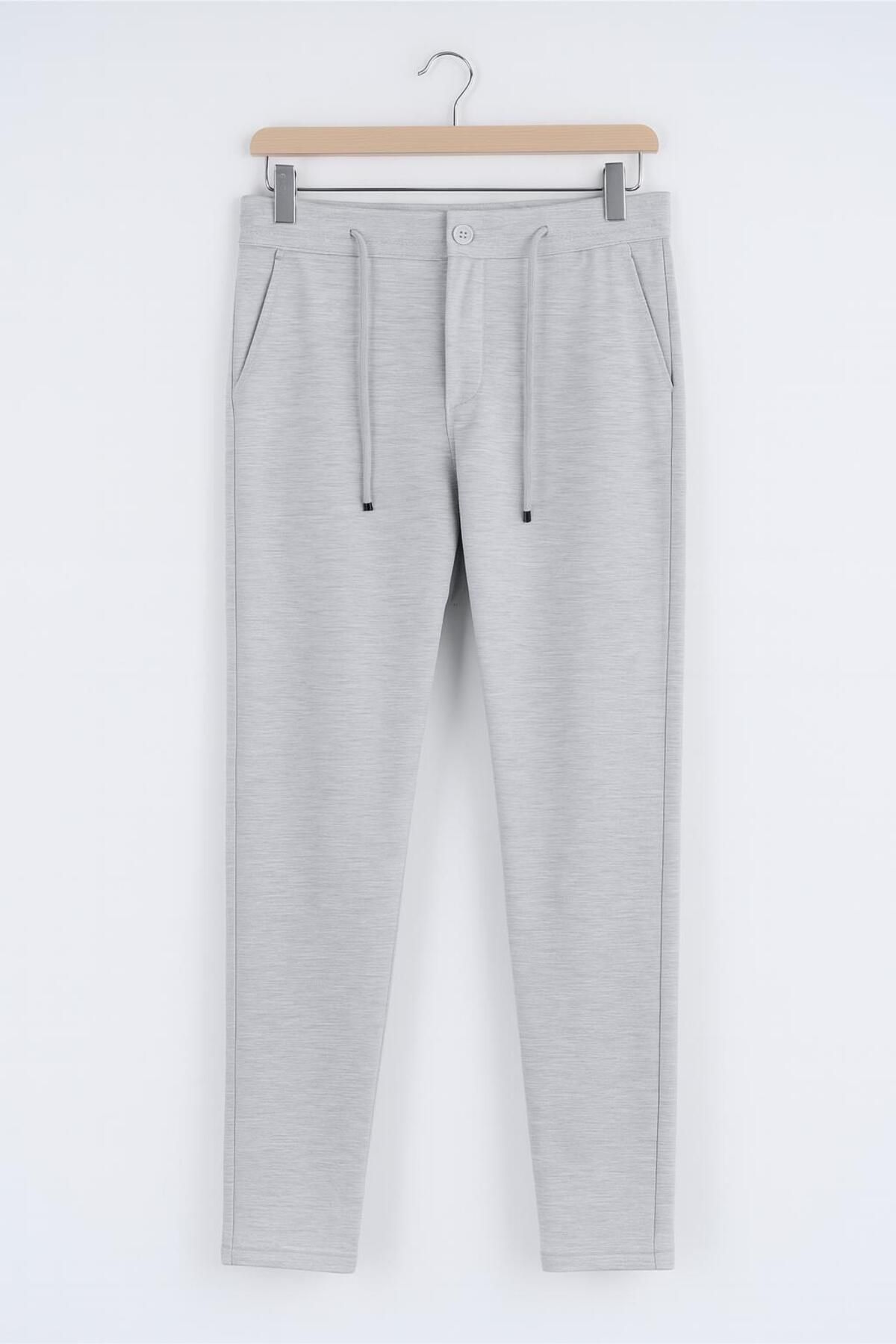 LC Waikiki %100 Pamuk Slim Fit Bağcıklı Paça Detaylı Erkek Pantolon