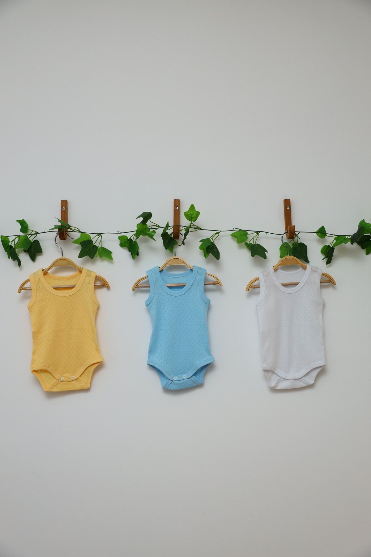 Vivolas %100 Organik Pamuklu Jakarlı Atlet Bebek Body 3'Lü Seti Erkek Bebek & Çocuk