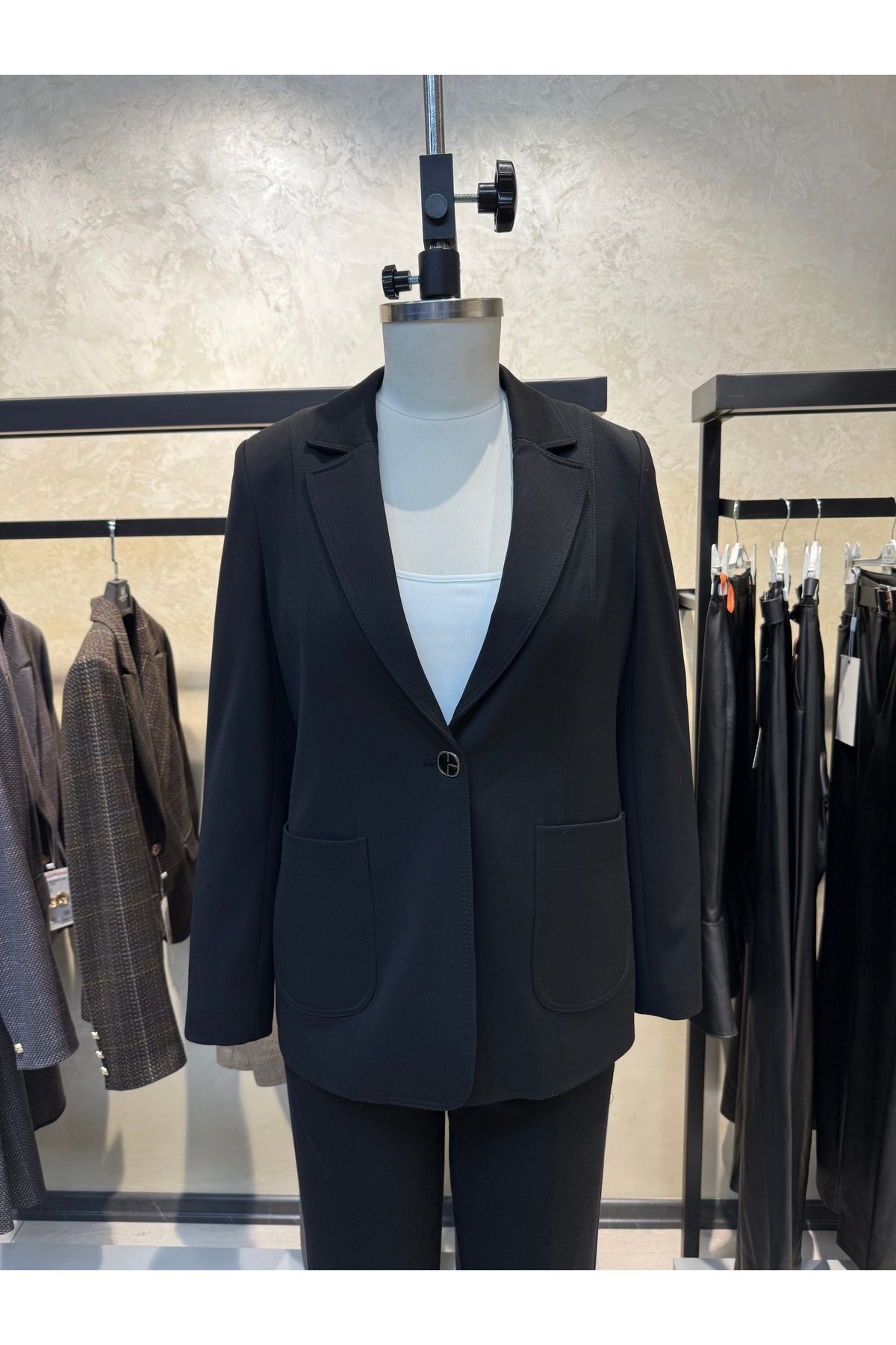 Merkür Kadın Siyah Tek Düğmeli Blazer Ceket