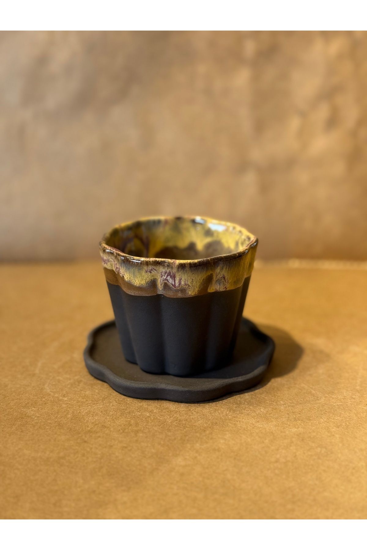 Kos art Studio Stoneware Tabaklı Kahve Fincanı