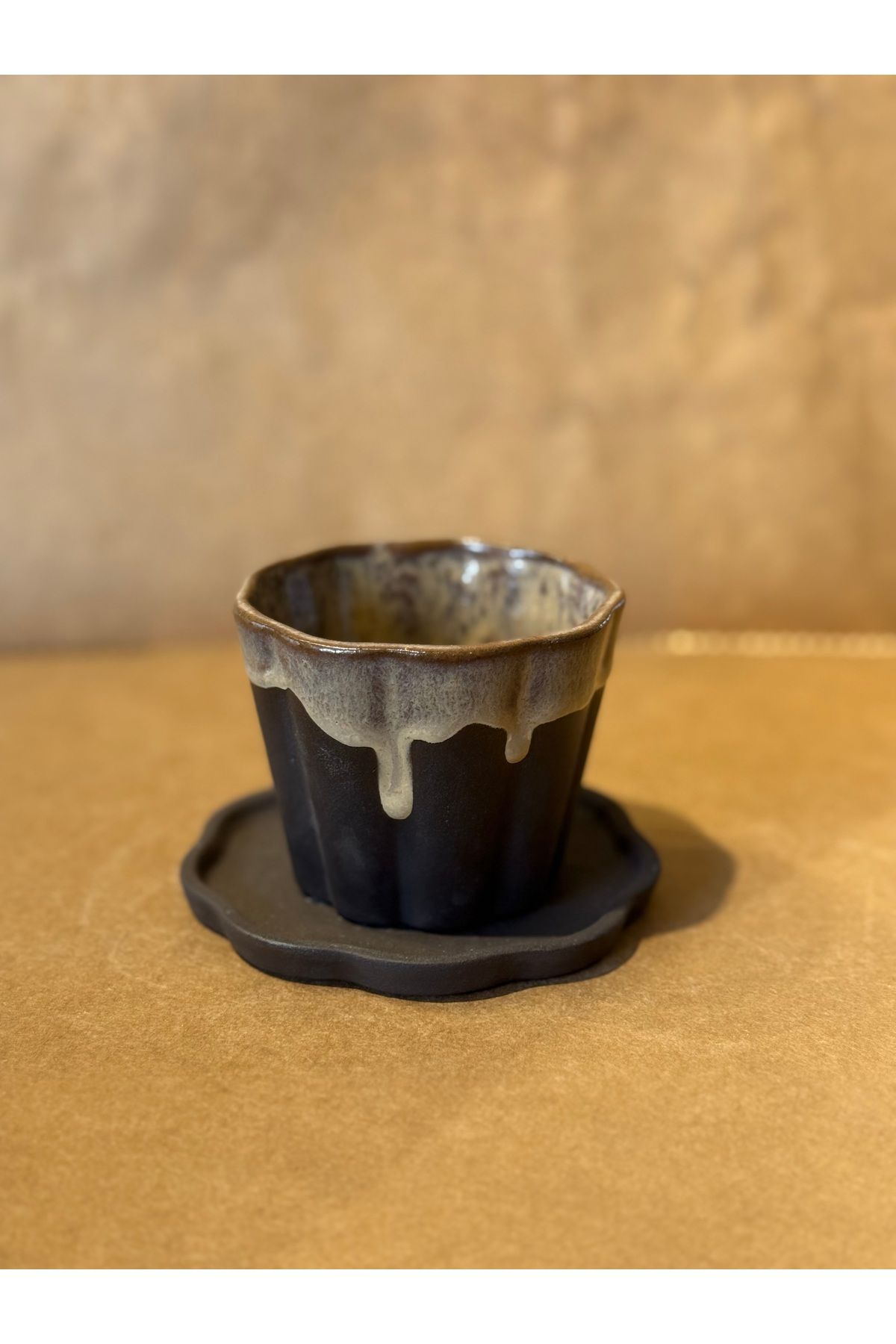 Kos art Studio Stoneware Tabaklı Kahve Fincanı
