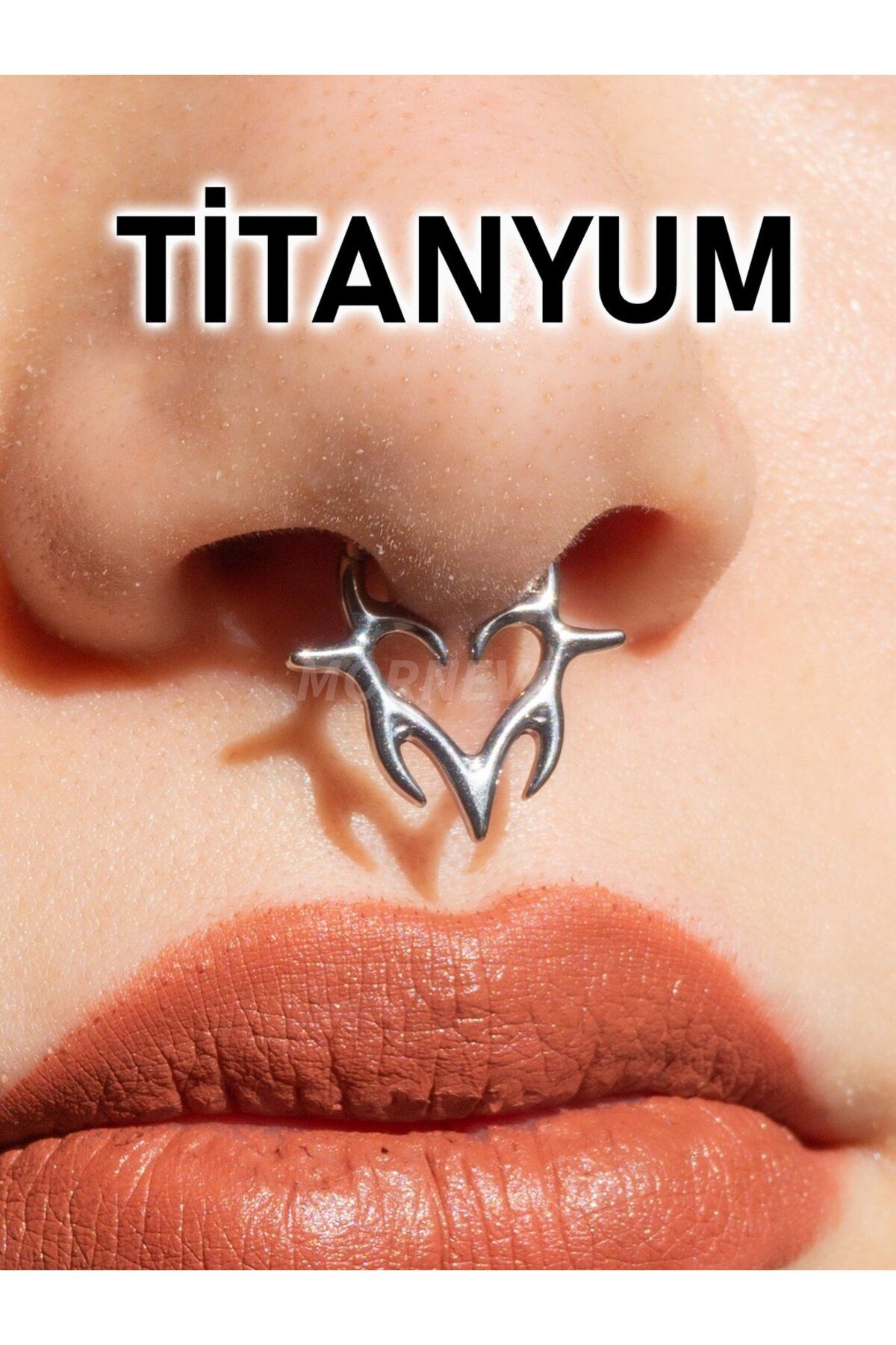 MORNEVA Titanyum Sivri Kalp Kilitli Halka Septum Burun Piercingi