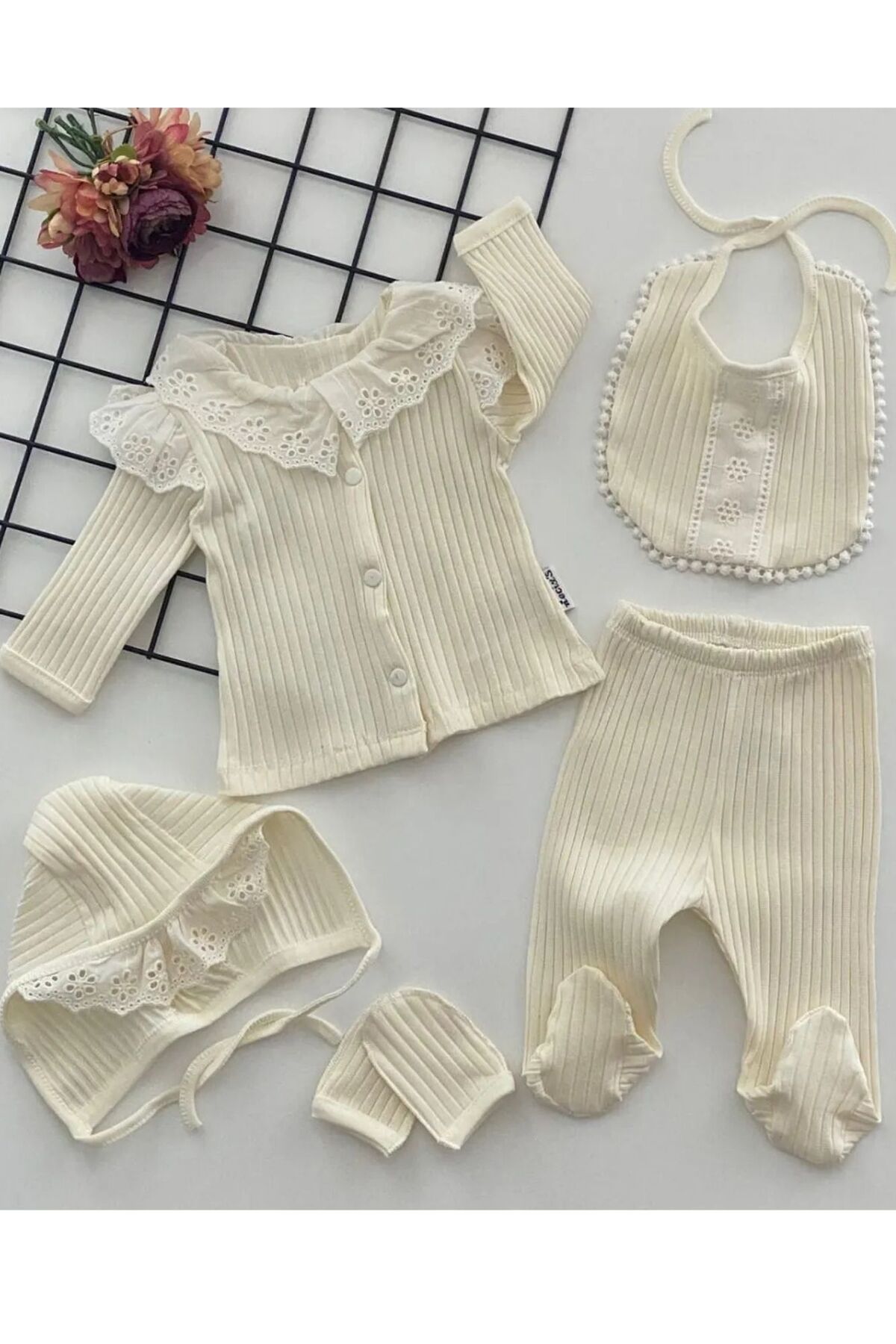 Pimadyo Büyük Doğum Seti (Hastane Çıkışı, Omuz ve Sırt Çantası, Çıtçıtlı Nohut Kundak) fotoğrafı 2 (önizleme)