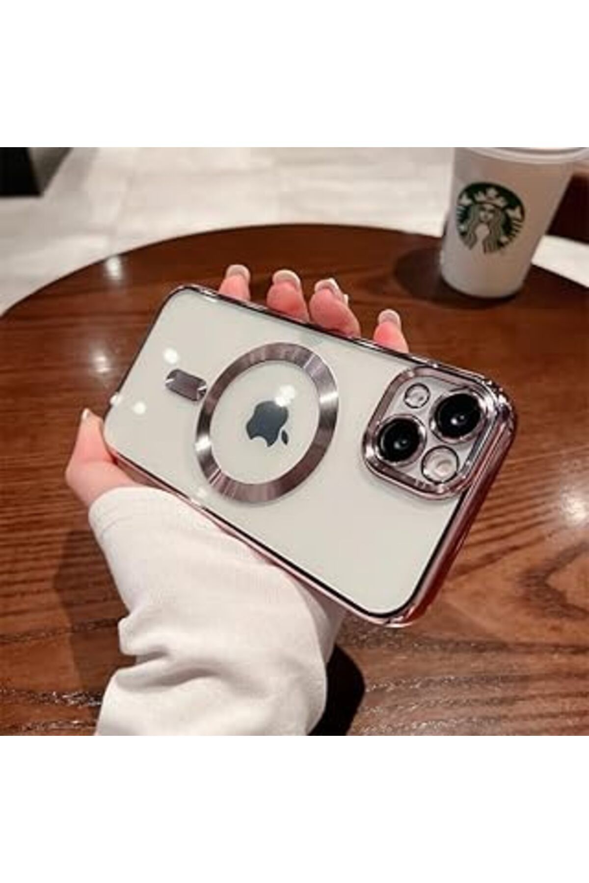 Pazarcan Ggm Aksesuar İphone 14 (6.1) Inç Uyumlu Laser Silikon Arka Kısmı Şeffaf Kablosuz Şarj Destek Özelli
