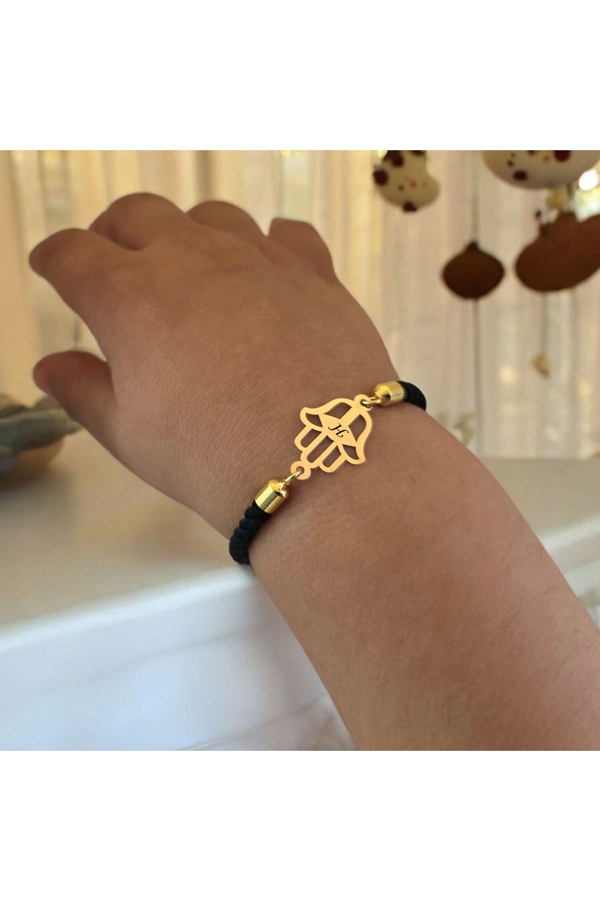 ARCHINO GOLD H Harfine Özel Siyah İpek Örgülü Hamsa Motifli 14 Ayar Altın Plakalı Hediye Bileklik-509harf