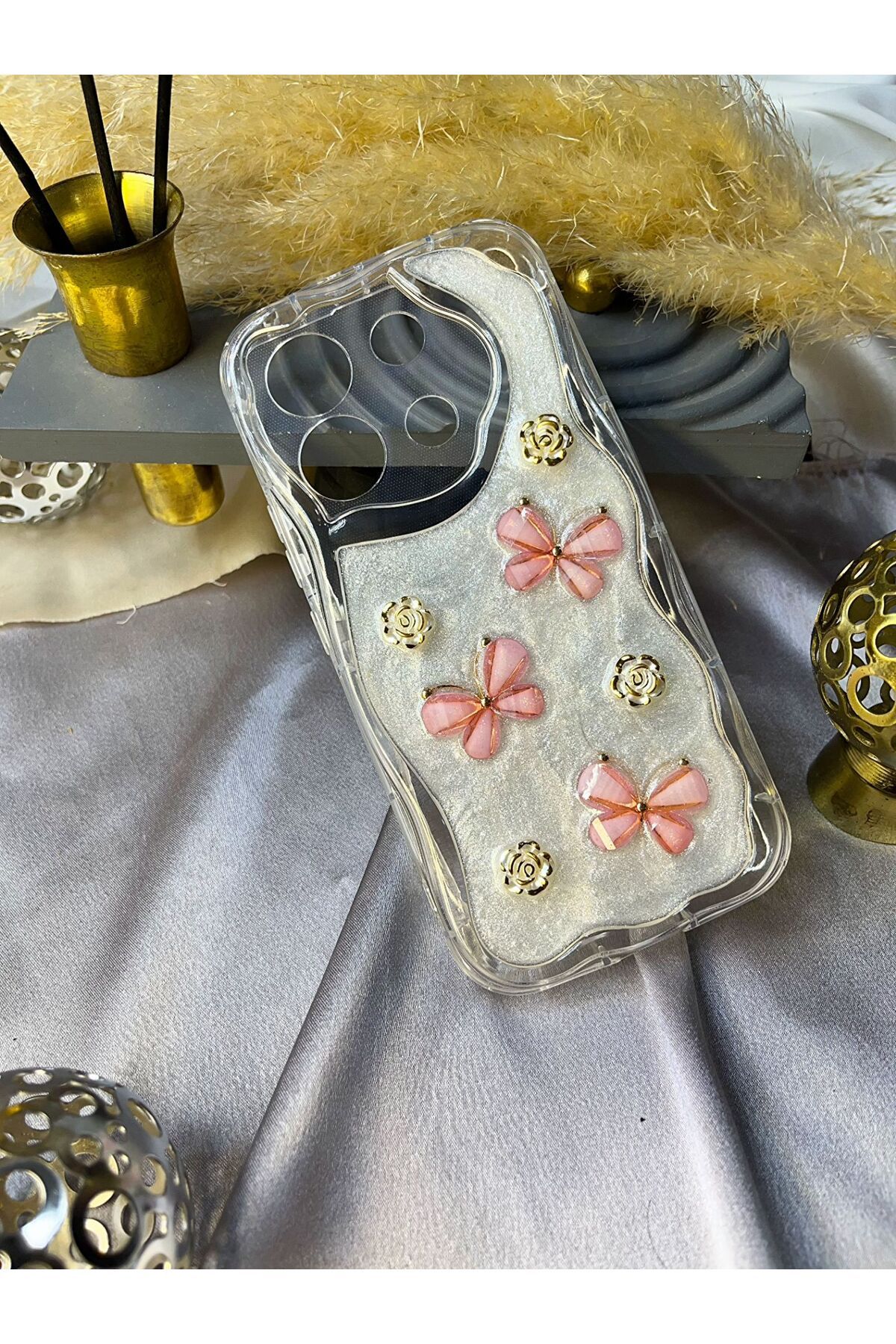 Rivor Xiaomi Redmi Note 13 Pro 4G Uyumlu Kılıf Kamera Korumalı Kelebek Ve Çiçek Kabartmalı Desenli Kapak