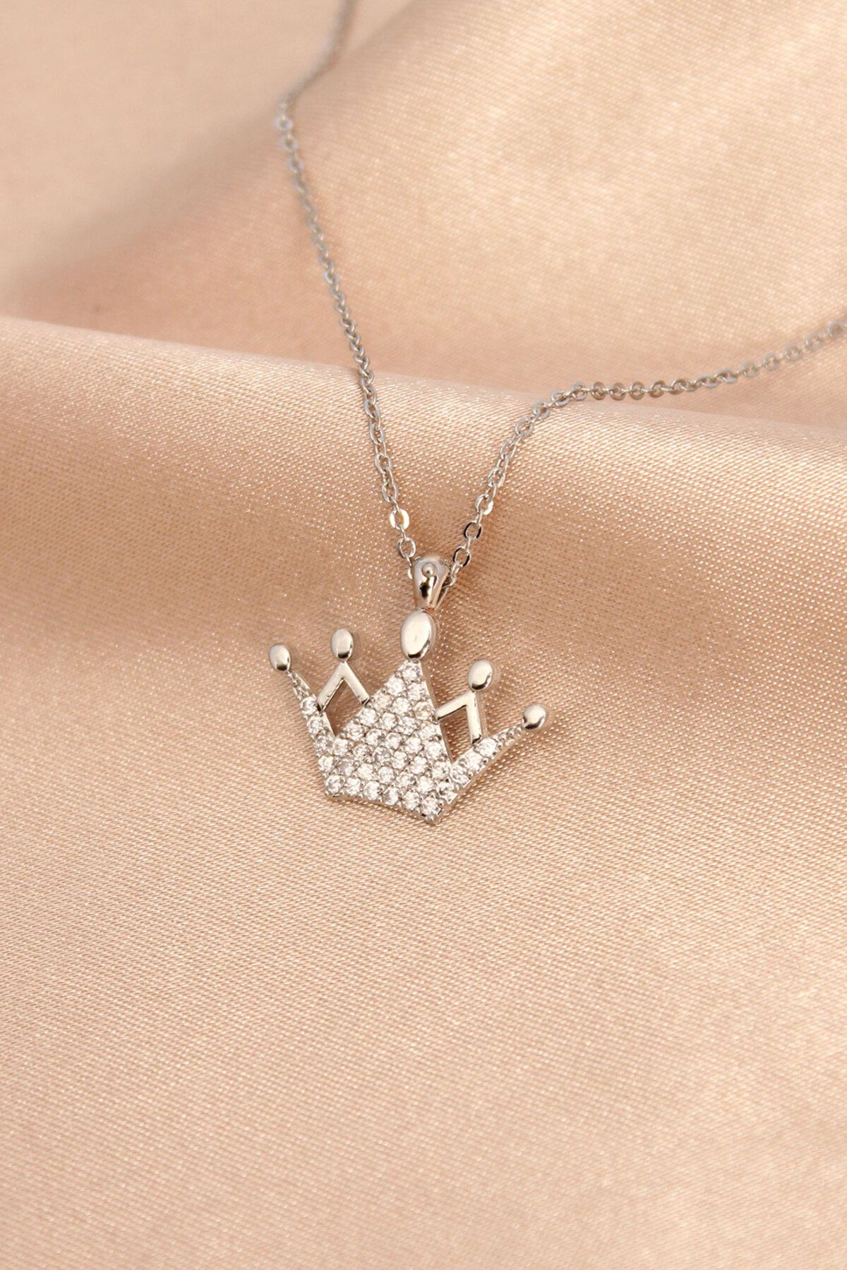 Mu Art Ahşap Gümüş Renk Metal Zirkon Taşlı Taç Kolye