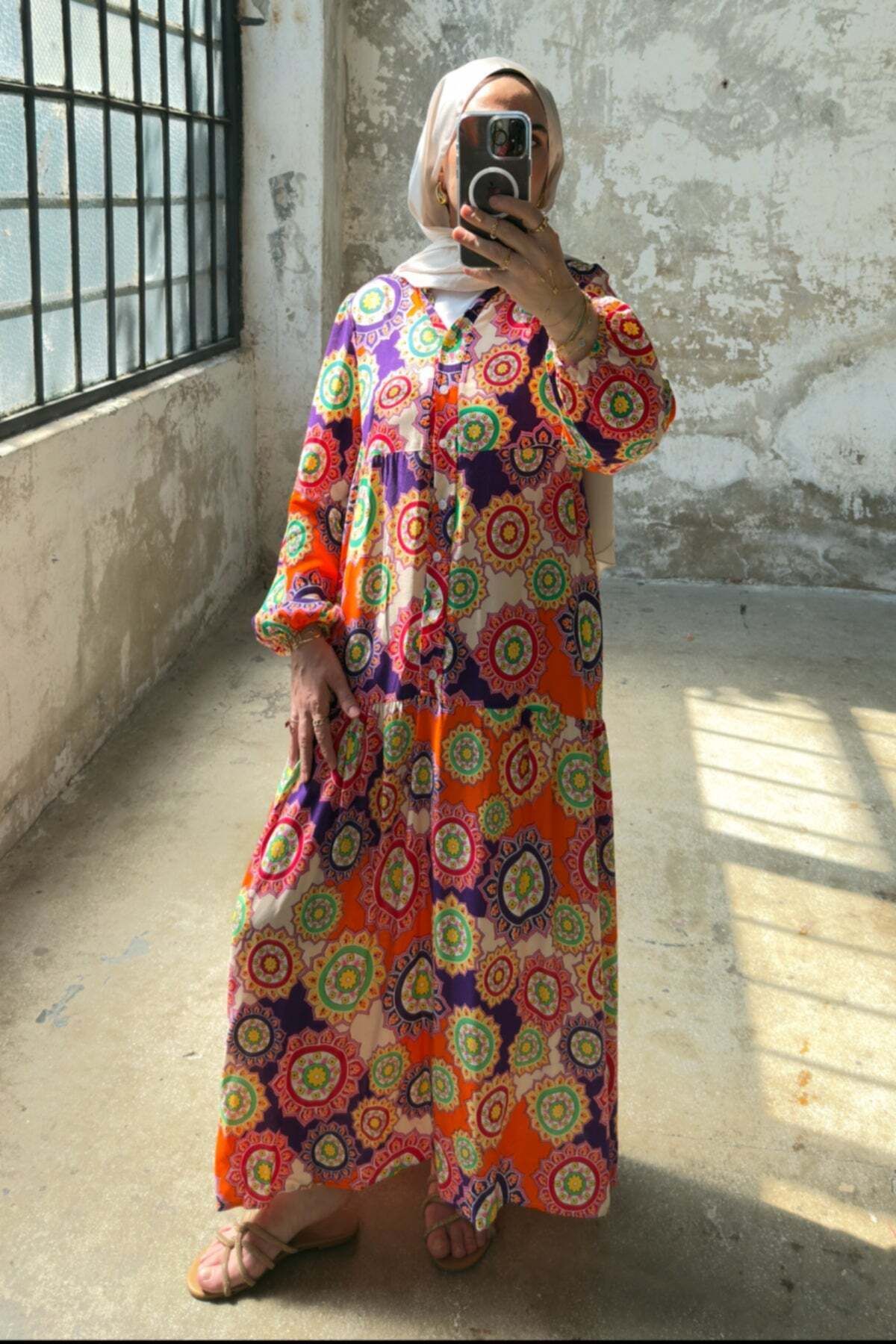 Hatun Atila Düğmeli Kolu Lastikli Desenli Yazlık Salaş Elbise 79720