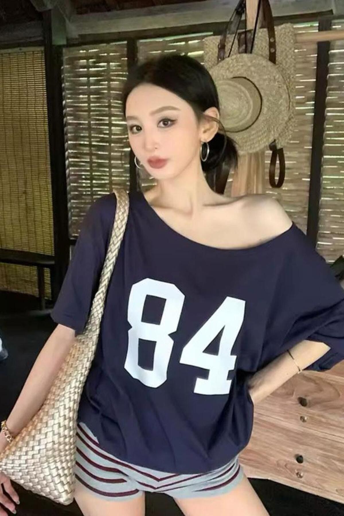 BALİNA Lacivert 84 Number Salaş Omuz Dekolteli T-shirt -ALH