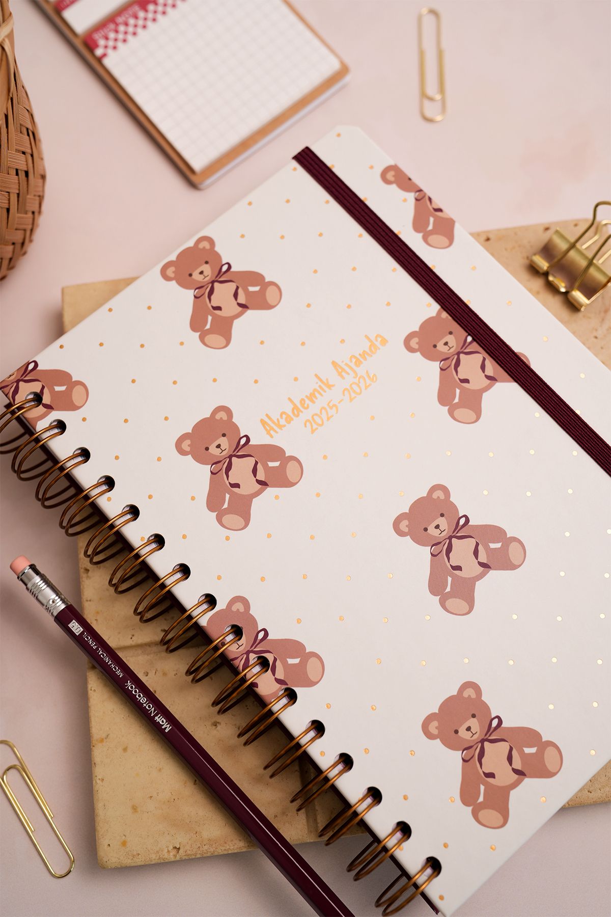 Matt Notebook 2025-2026 A5 Akademik Ajanda Spiralli 15x21 cm - 16 Aylık - Motivasyon Sayfalı