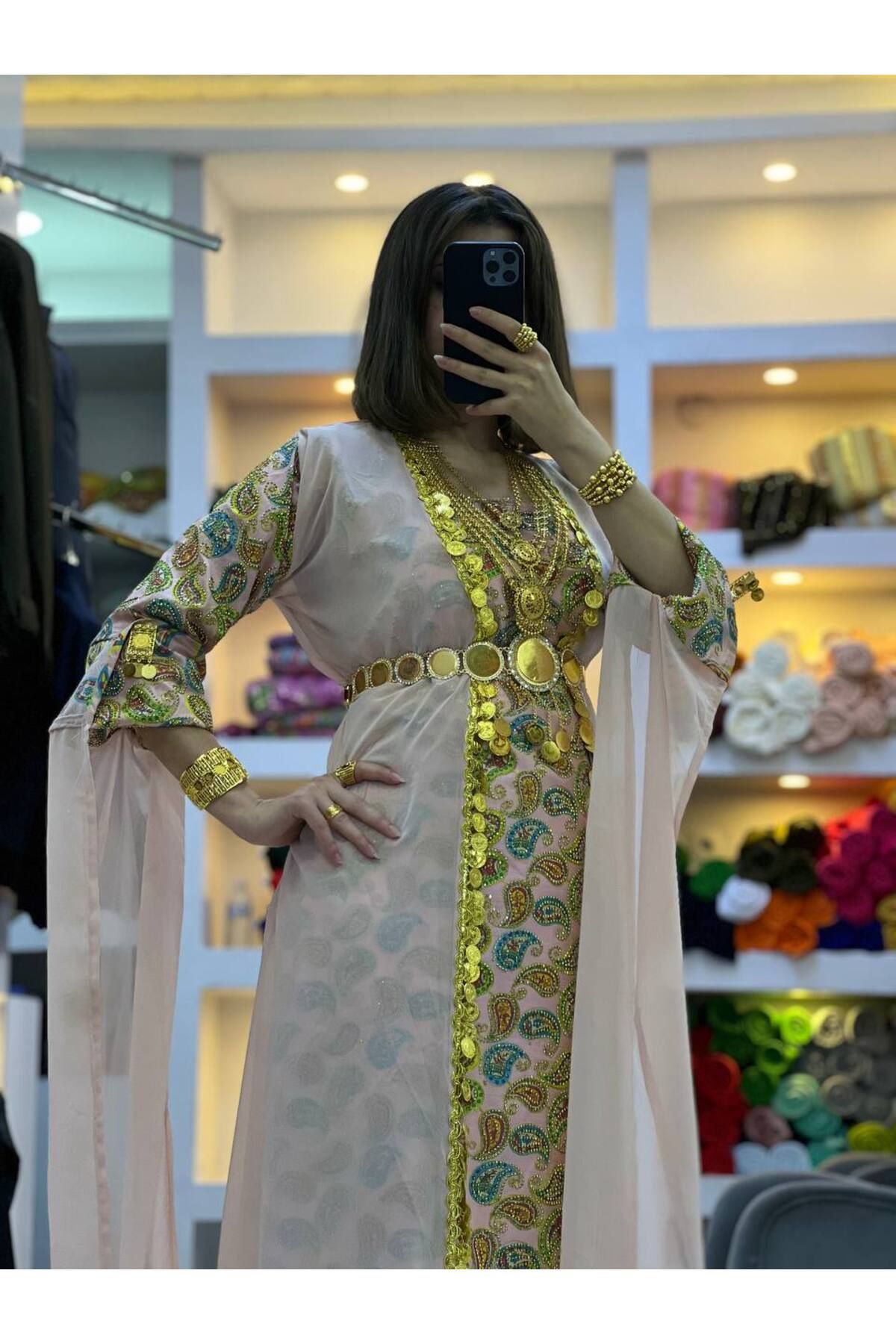 SOLİN YÖRESEL Kadın Yöresel Elbise Düğünlük Kaftan Abiye(Görseldeki Aksesuarlar Dahil Değildir)