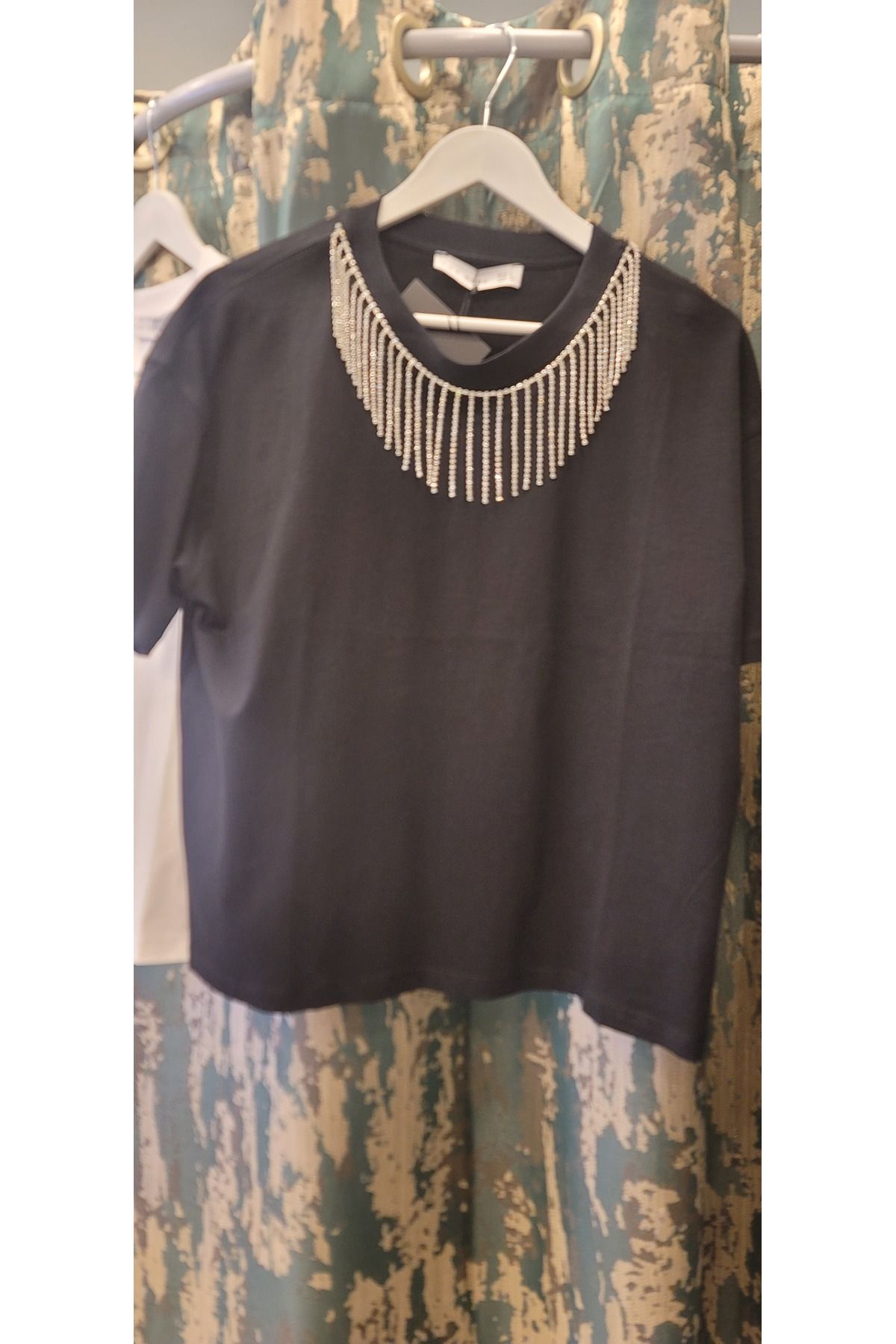 top girl Taşlı t-shirt