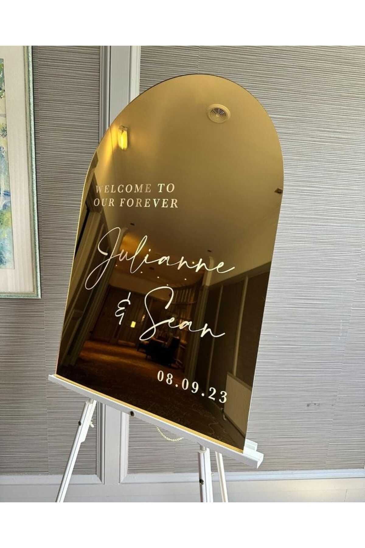 Kurtulan Lazer Tasarım Nişan Düğün ve Kına İçin Lüks Gold Pleksi Aynalı Karşılama Panosu 60x40 cm