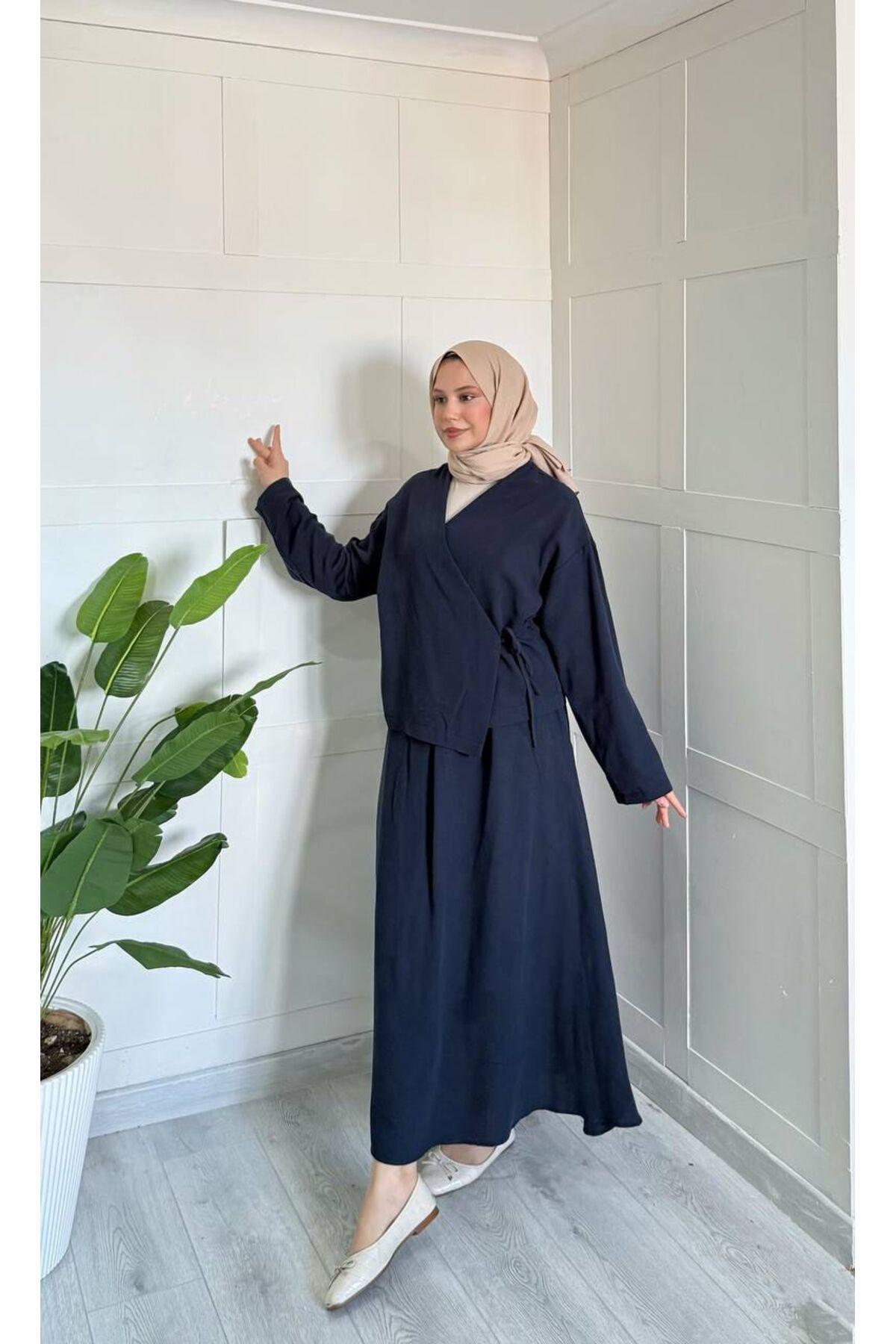 Mandal Yandan Bağlamalı Kimono Etekli Tesettür Takım-İNDİGO