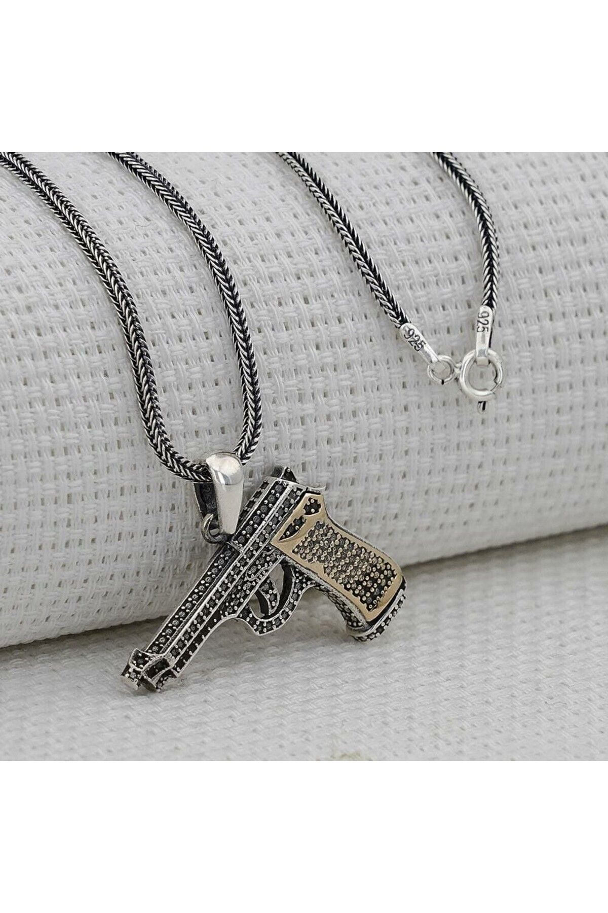 shop Özel Tabanca Tasarımlı 925 Ayar Gümüş Erkek Kolye