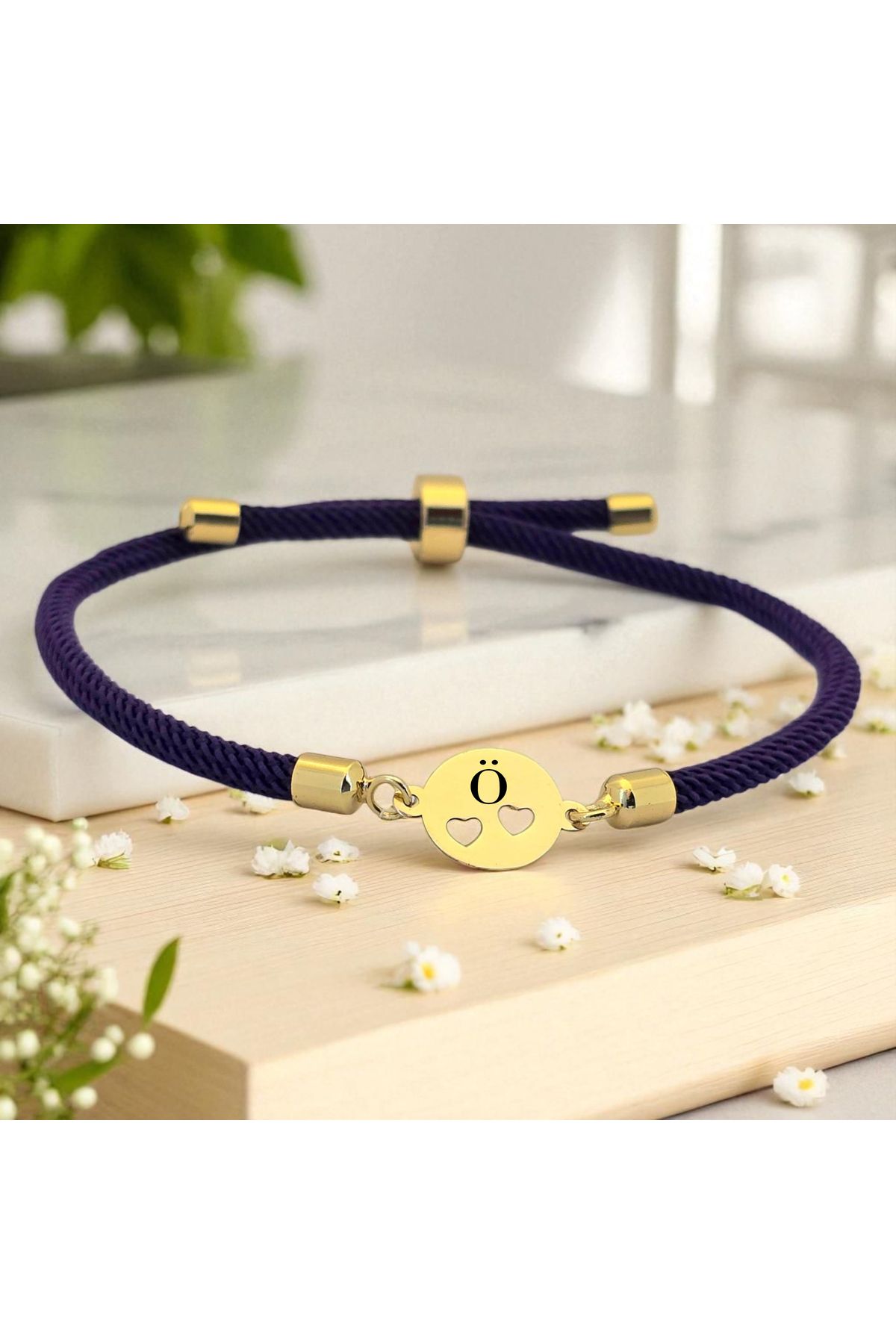 ARCHINO GOLD Ö Harfine Özel Mor İpek Örgülü Kalpli Oval Motifli 14 Ayar Altın Plakalı Hediye Bileklik-518harf