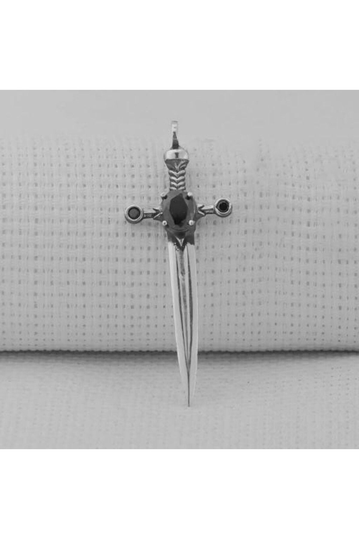 shop Zirkon Taşlı Şovalye 925 Ayar Gümüş Erkek Kolye