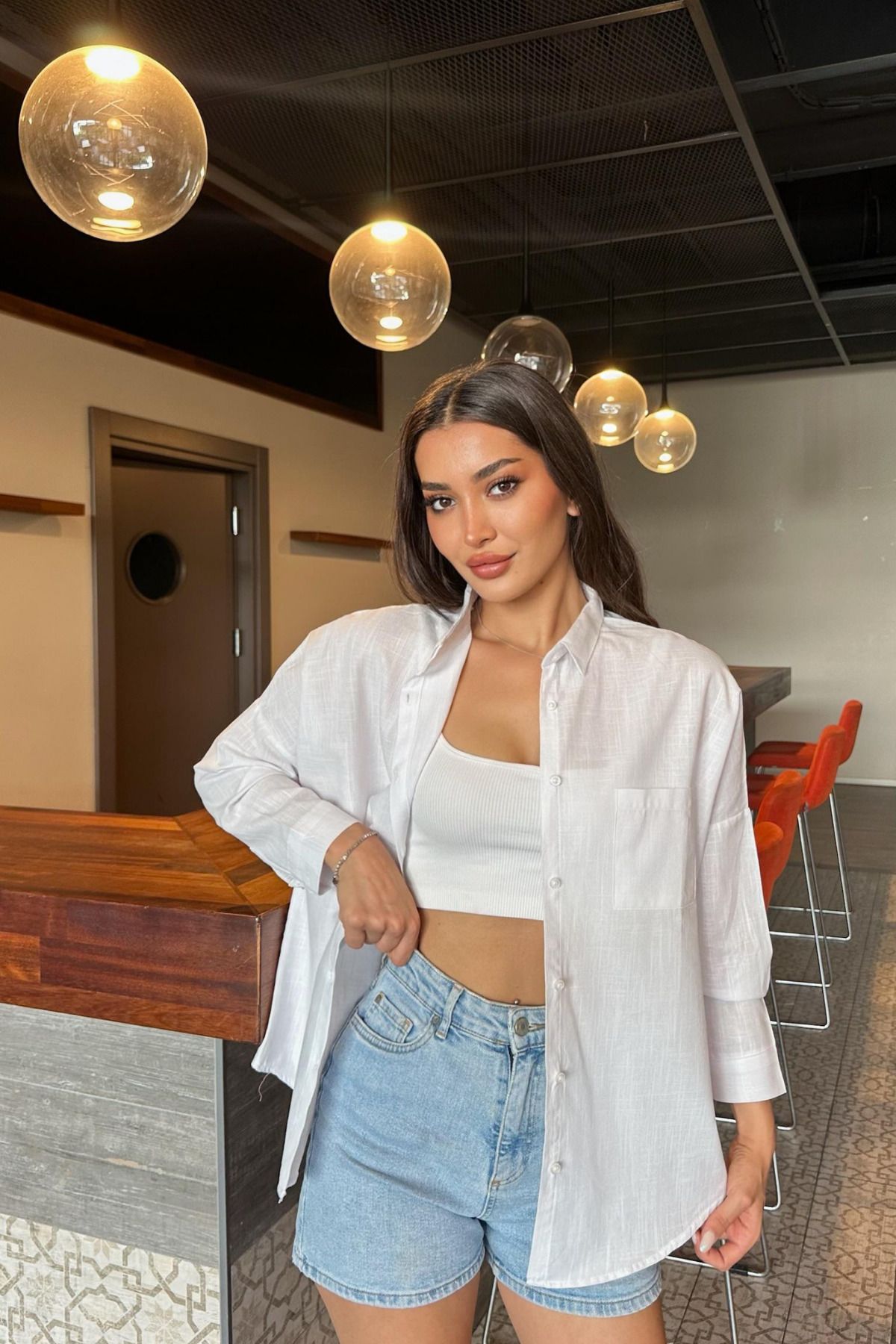 BİKELİFE Kadın Oversize Keten Dokulu Tek Cepli Gömlek