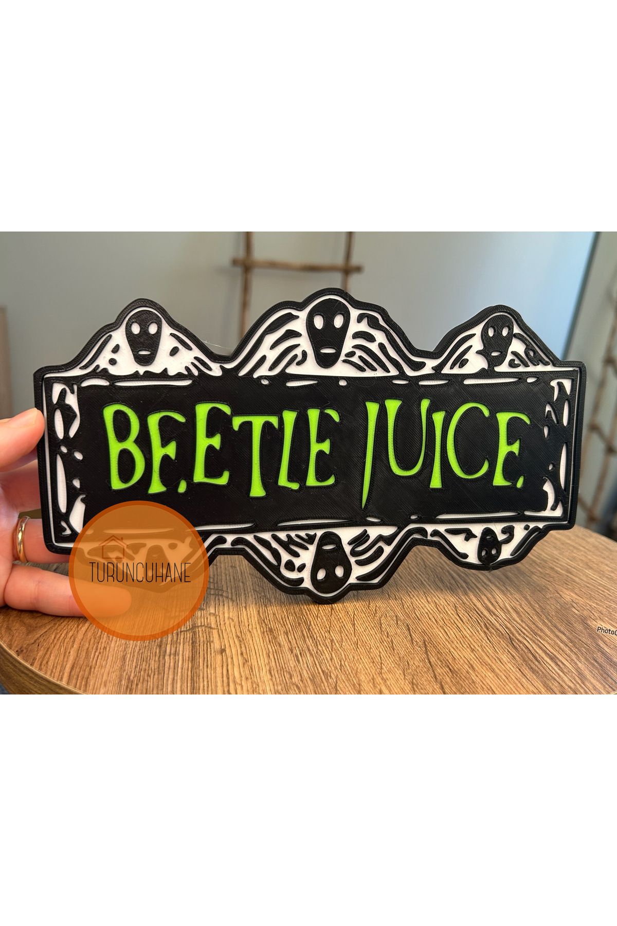 TURUNCUHANE Beetlejuice Tim Burton Yazı Logo 20 Cm Masaüstü Dekor Hediyelik