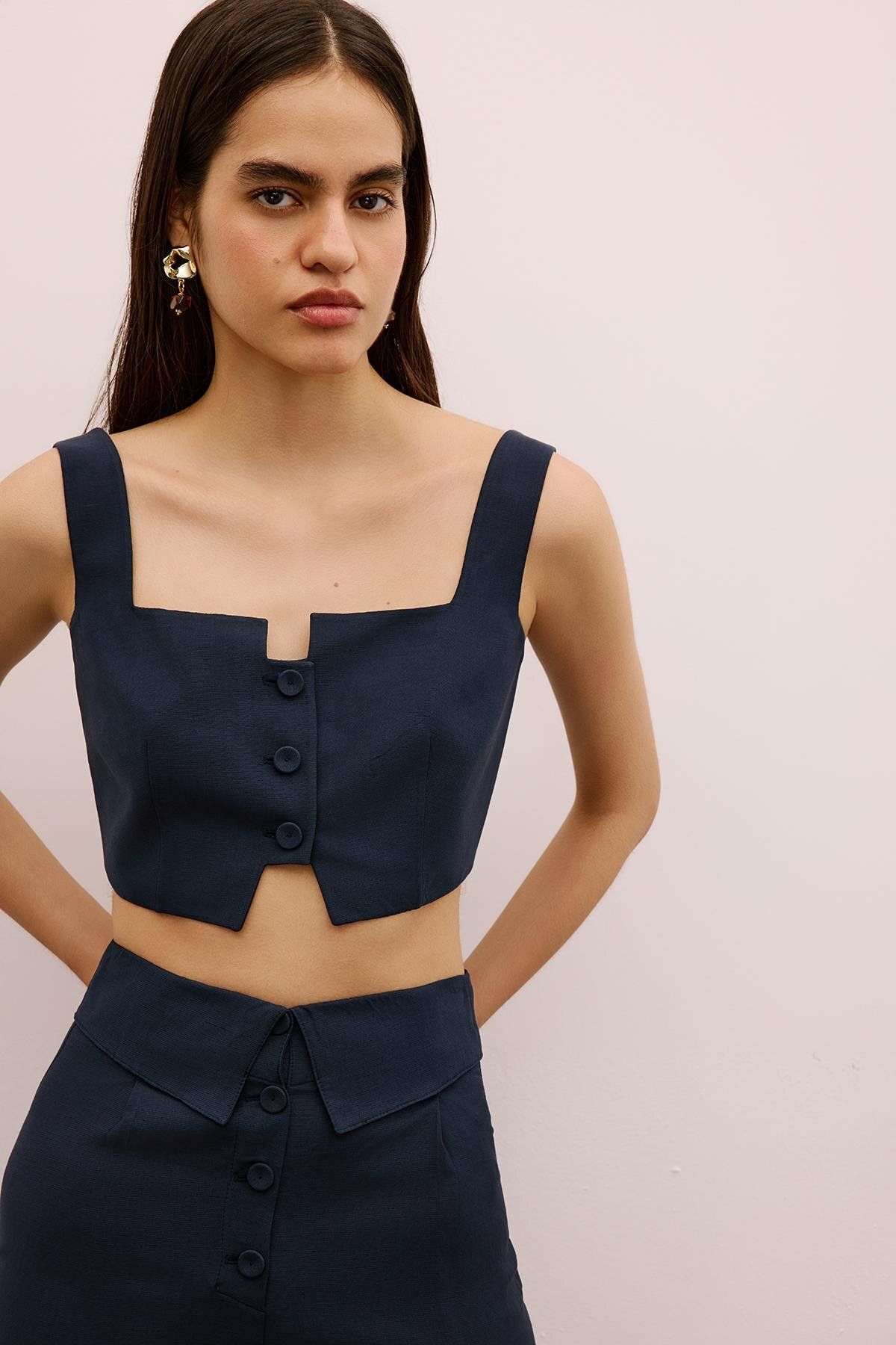 Rue Studio Dekolte Detaylı Kare Yaka Lacivert Crop Büstiyer