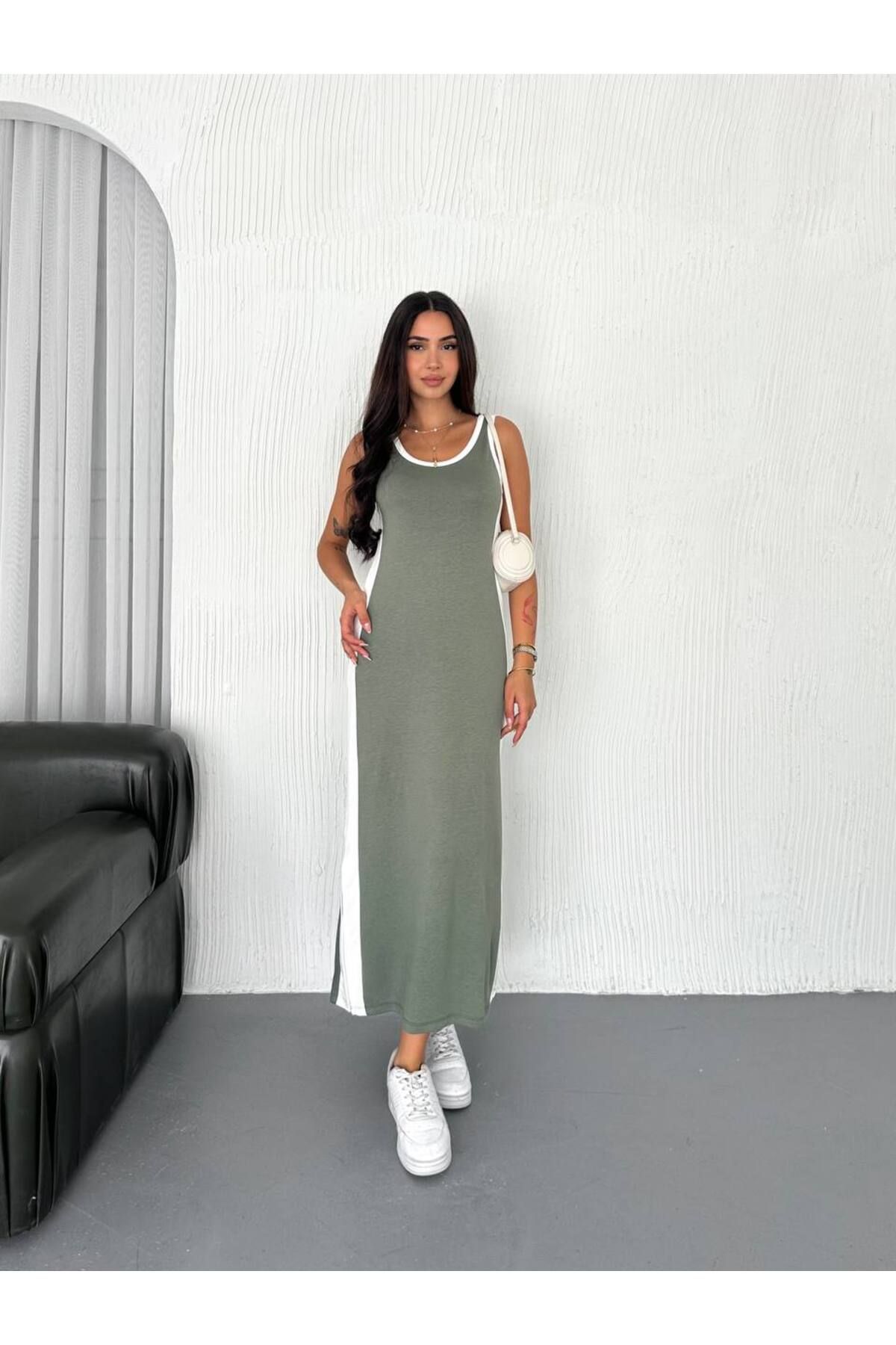 Bella Breeze Kadın Yan Şeritli Basic Stil Atlet Yaka Uzun Elbise