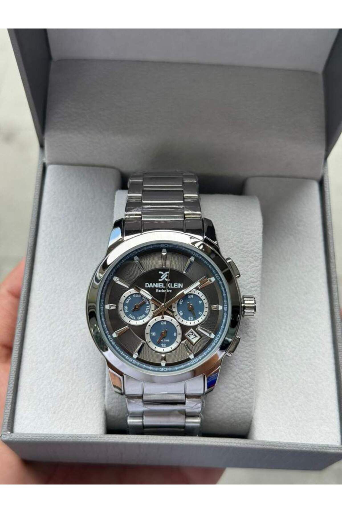 Daniel Klein DK.6.14031-4 ERKEK KOL SAATİ