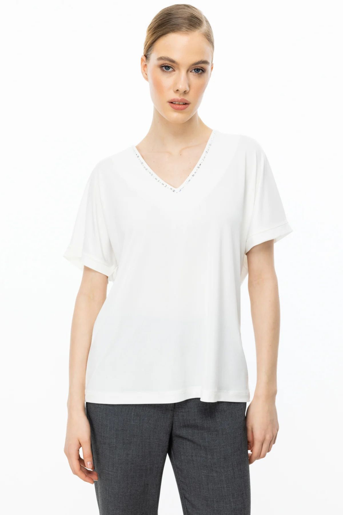 On Fashion On Omuzları Ve Yakası Taş Detaylı Bluz-51549