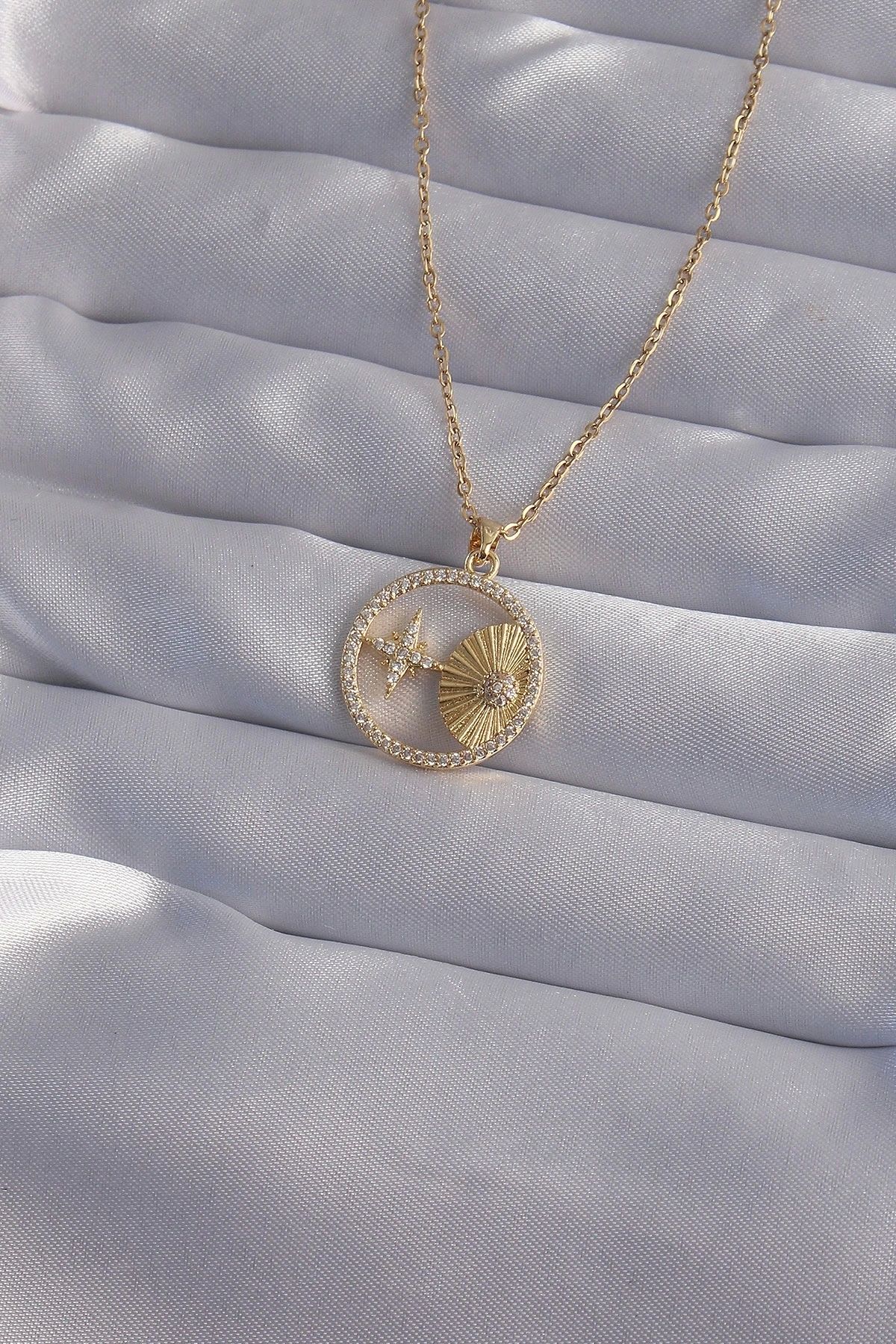 shopwave 316L Çelik Zincir Gold Renk Zirkon Taşlı Yıldız Figürlü Oval Kolye