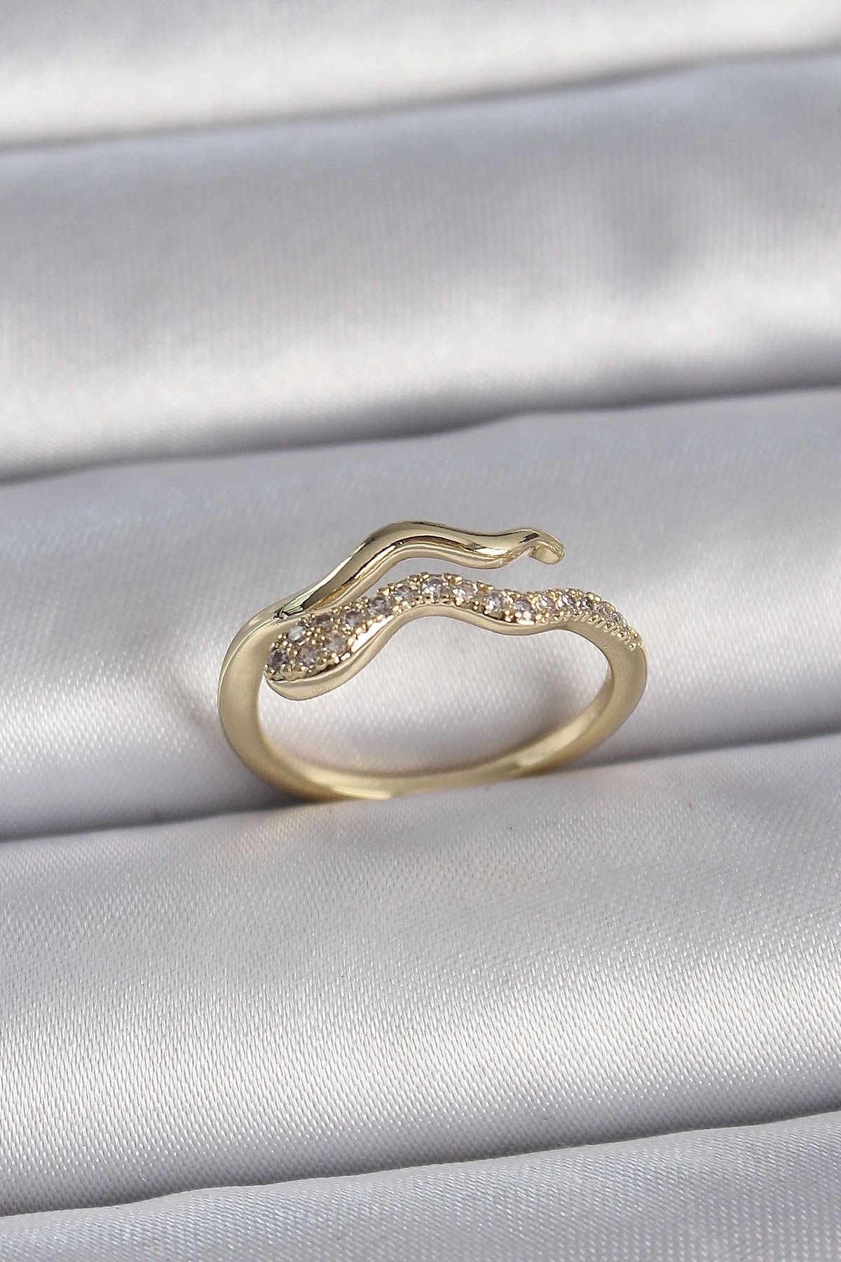 shopwave Pirinç Gold Renk Zirkon Taşlı Yılan Ayarlanabilir Model Kadın Yüzük