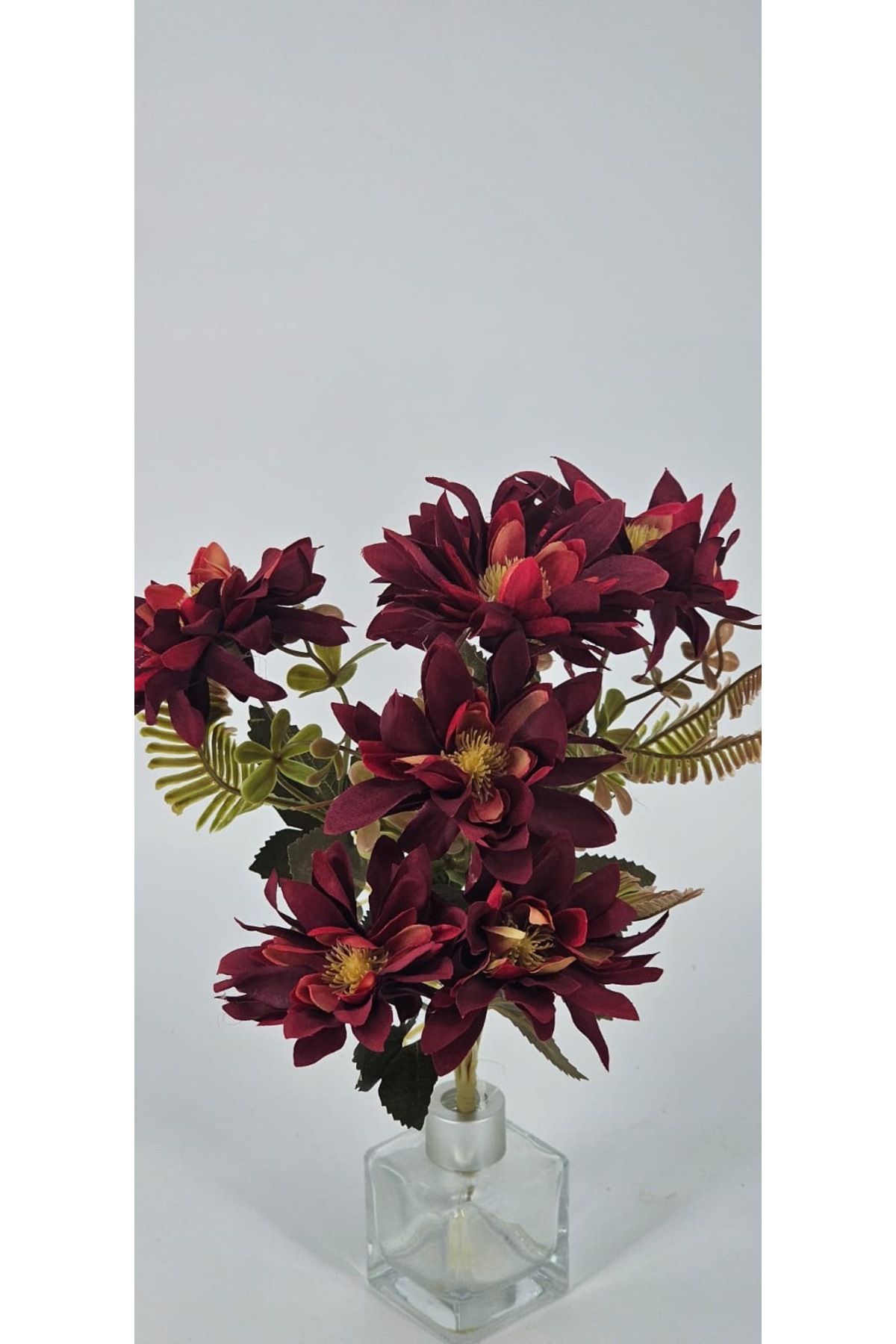 YASİMA 5 DALLI BORDO ÇAN ÇİÇEĞİ ARANJMANLI 34 CM VAZO SÜSÜ DEKOR ÇİÇEĞİ